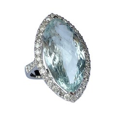 Modern Aquamarine and Diamond 14 Carat White Gold Ring