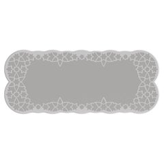 Espejo de pared moderno de inspiración árabe en acero inoxidable pulido y lacado blanco