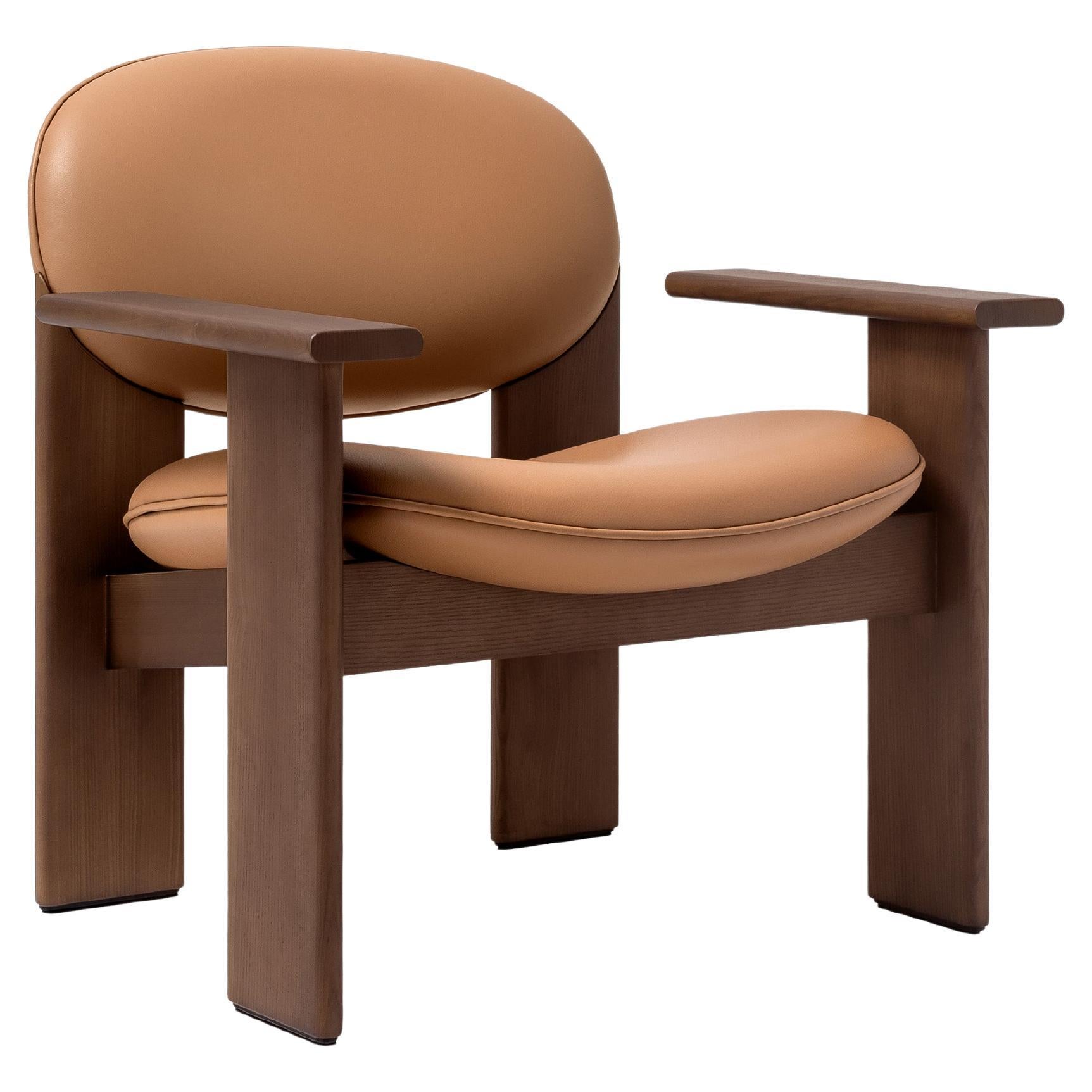Modern Archipen Lounge Chair with Armrests in Genuine Leather by NOOM