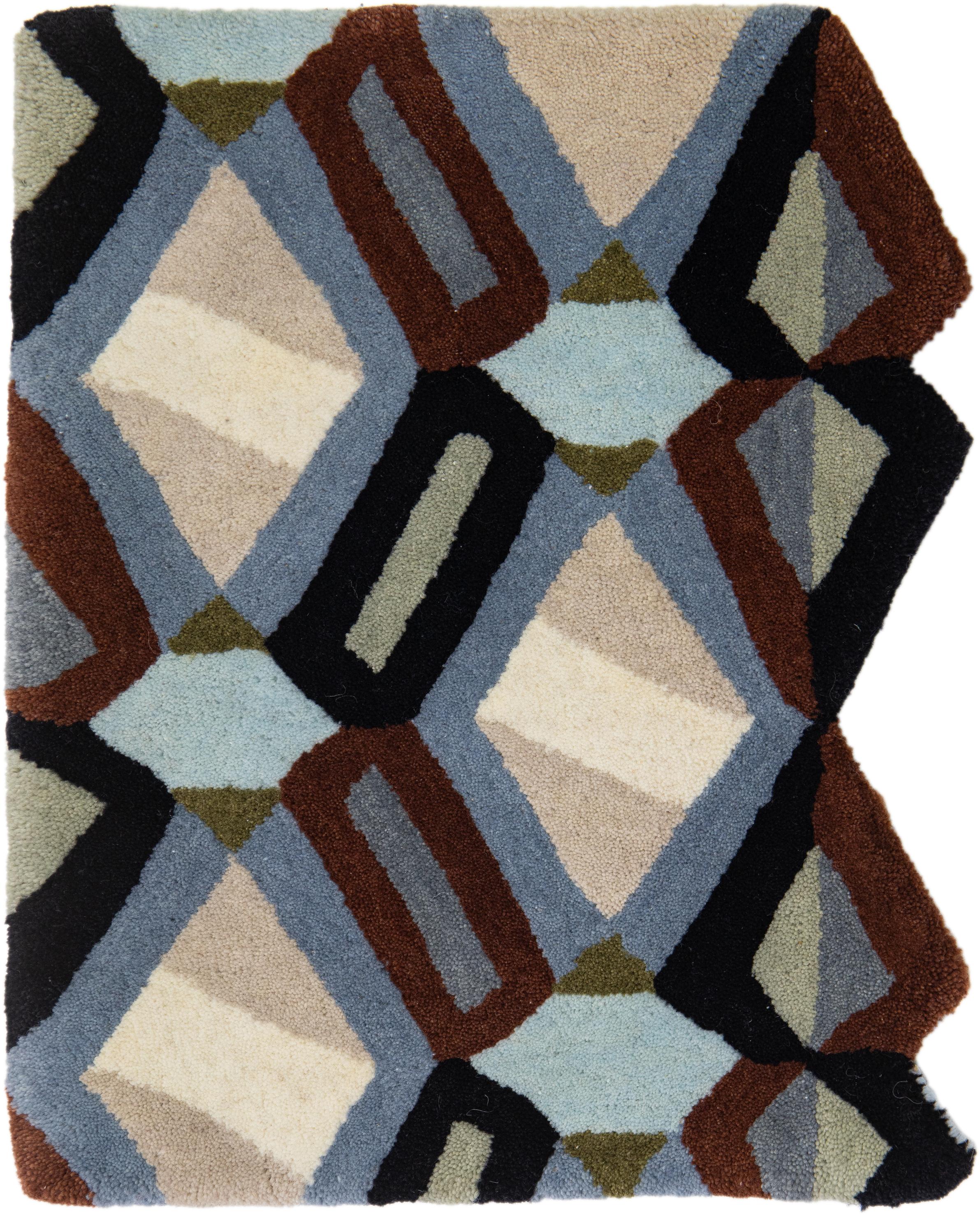 Moderner Arletty maßgefertigter Wollteppich mit geometrischem Muster von Apadana im Angebot 8