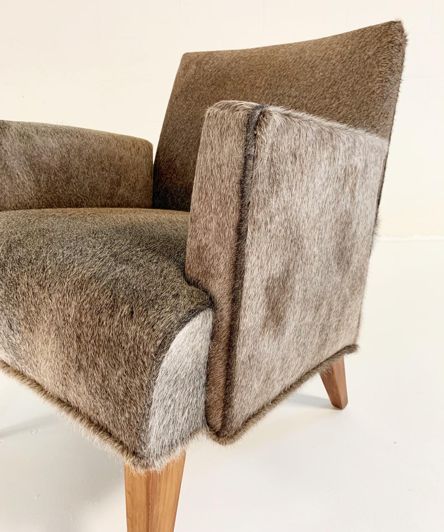 Modern Armchair in Brazilian Cowhide In Excellent Condition In SAINT LOUIS, MO