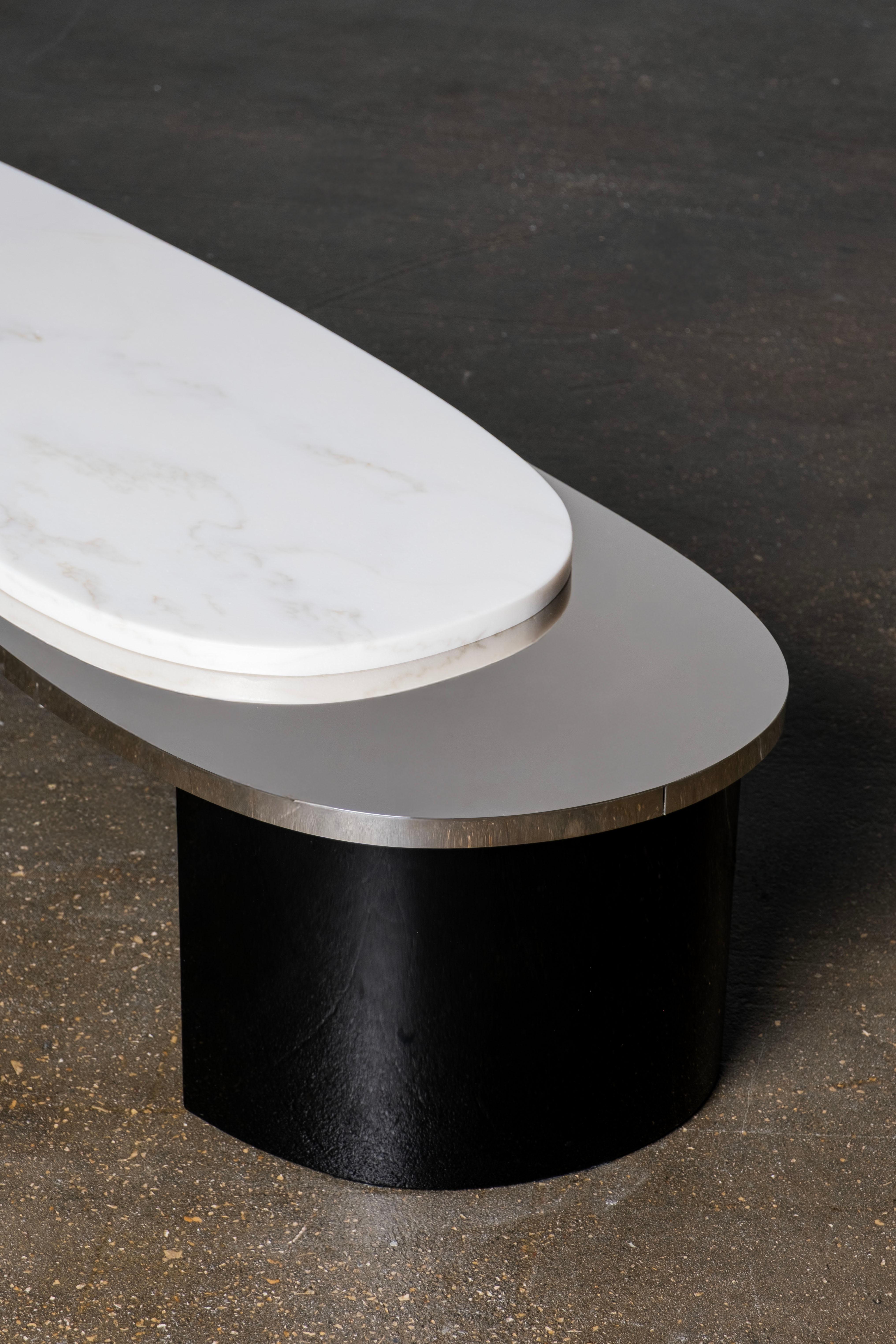 Mesa de centro moderna Armona, mármol acero inoxidable, hecha a mano Portugal Greenapple en venta 9