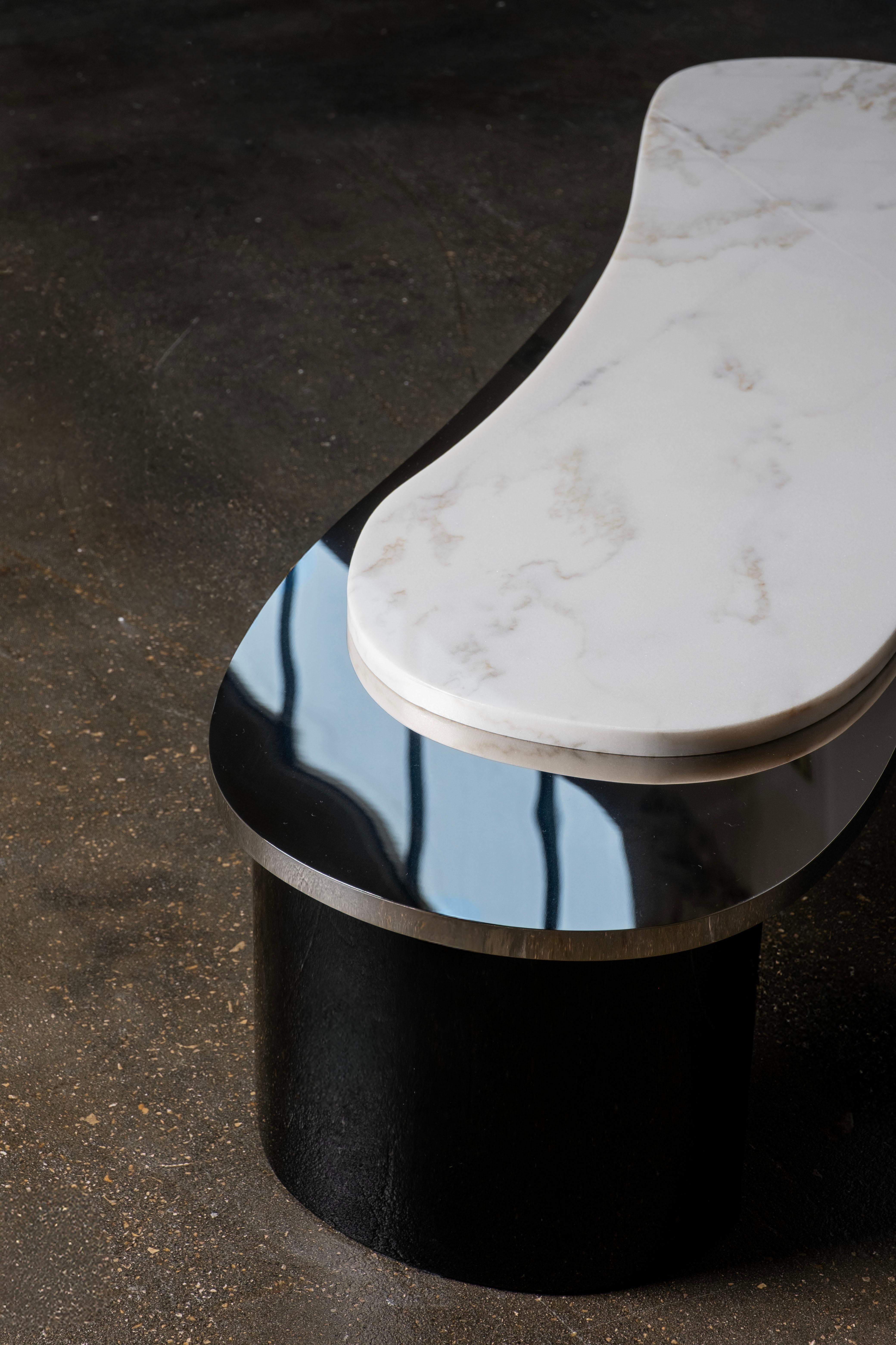 Mesa de centro moderna Armona, mármol acero inoxidable, hecha a mano Portugal Greenapple en venta 10