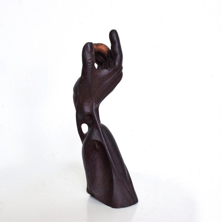 Mexican Modern Art Brutalist Suggestive Hand Sculpture in Wood 1950s Modernism Mexico For Sale