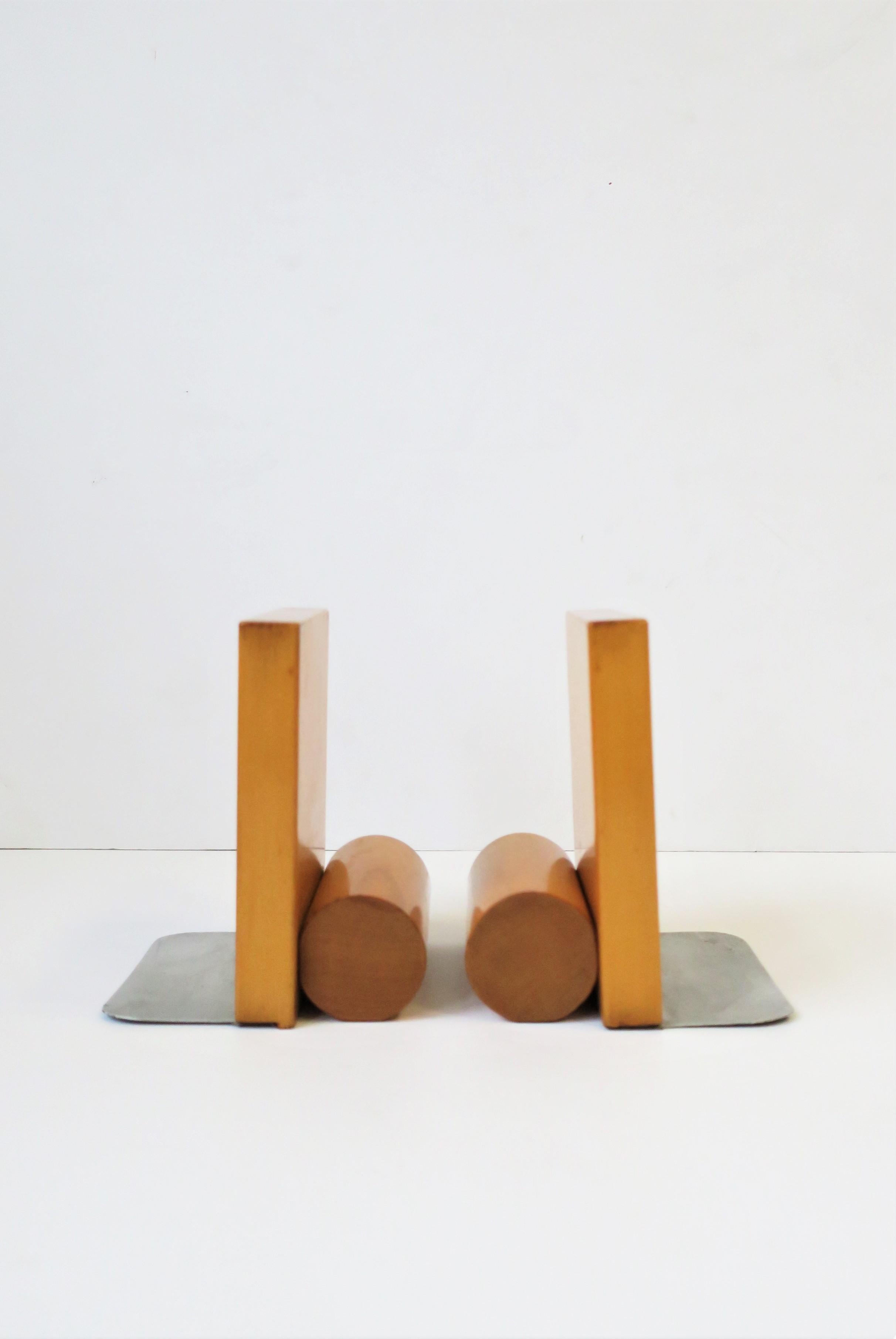 Art Deco Modern Bookends, Pair For Sale 2