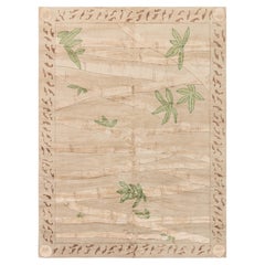Tappeto in seta color cuoio, in stile Art Déco moderno con motivi botanici, "Bambusa" di Doris Leslie Blau