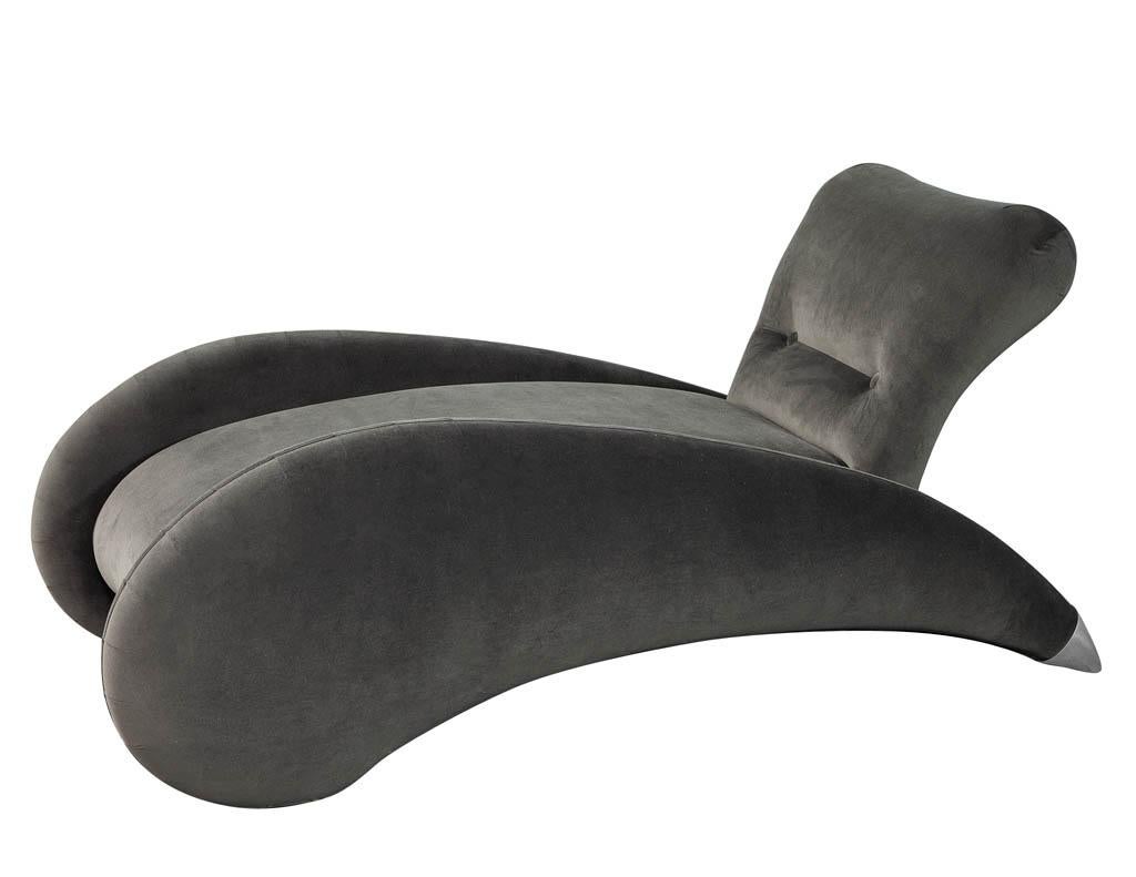 Modern Art Deco Inspired Chaise Lounge In Good Condition In North York, ON