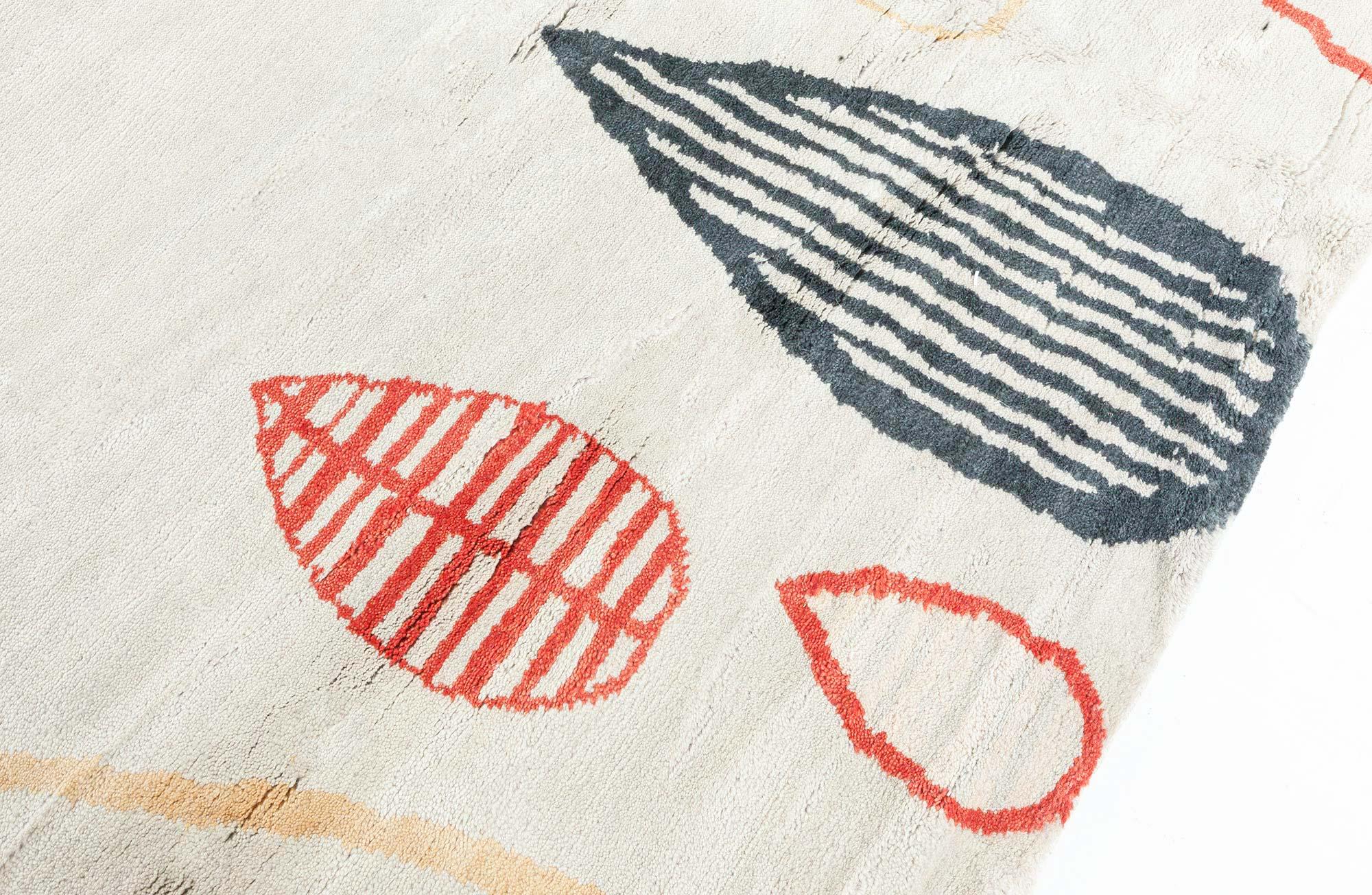 Moderner, vom Art déco inspirierter, handgeknüpfter Wollteppich von Doris Leslie Blau.
Größe: 12'2