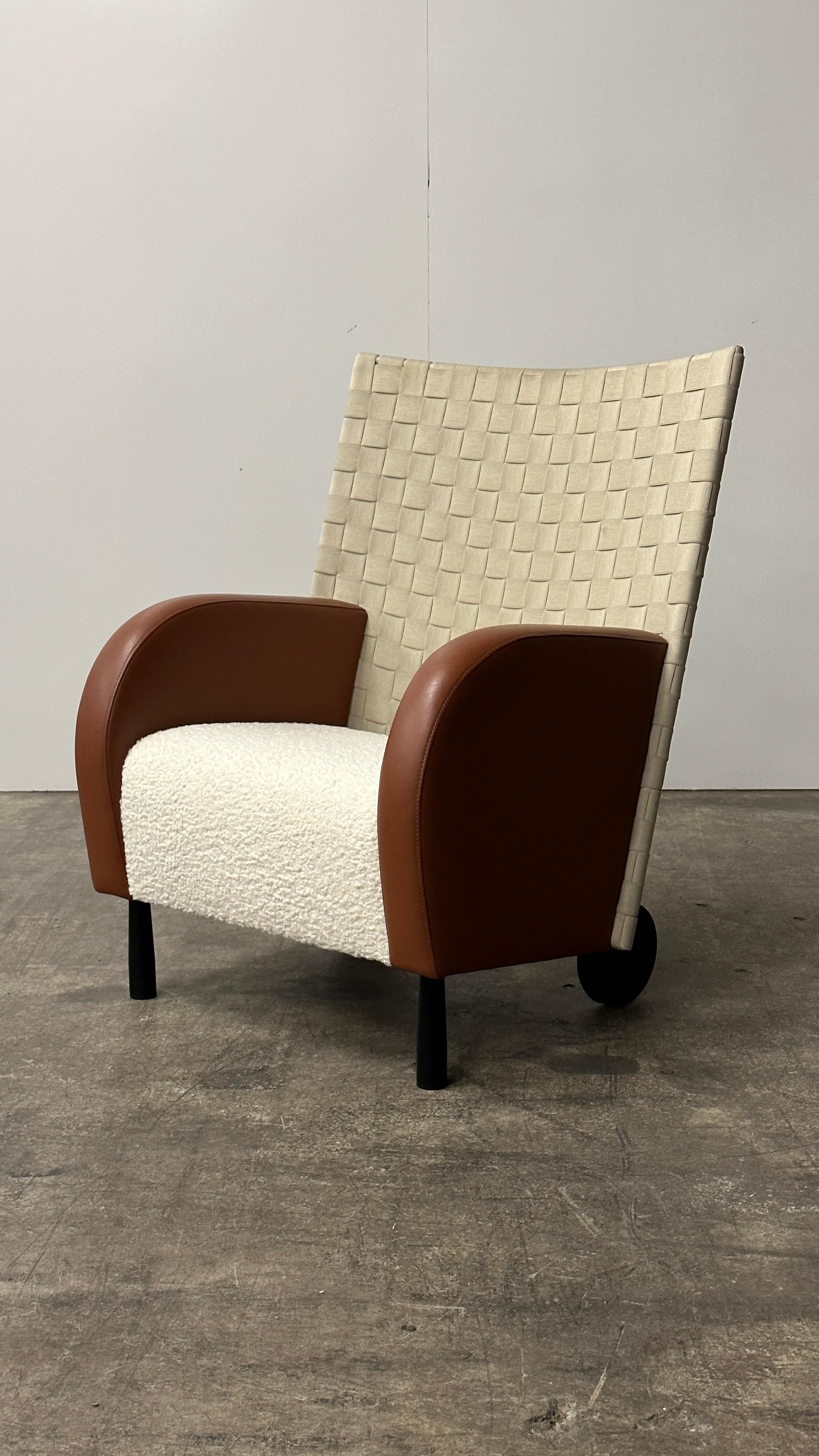 Modern Art Deco Lounge Chairs In Good Condition For Sale In Chicago, IL