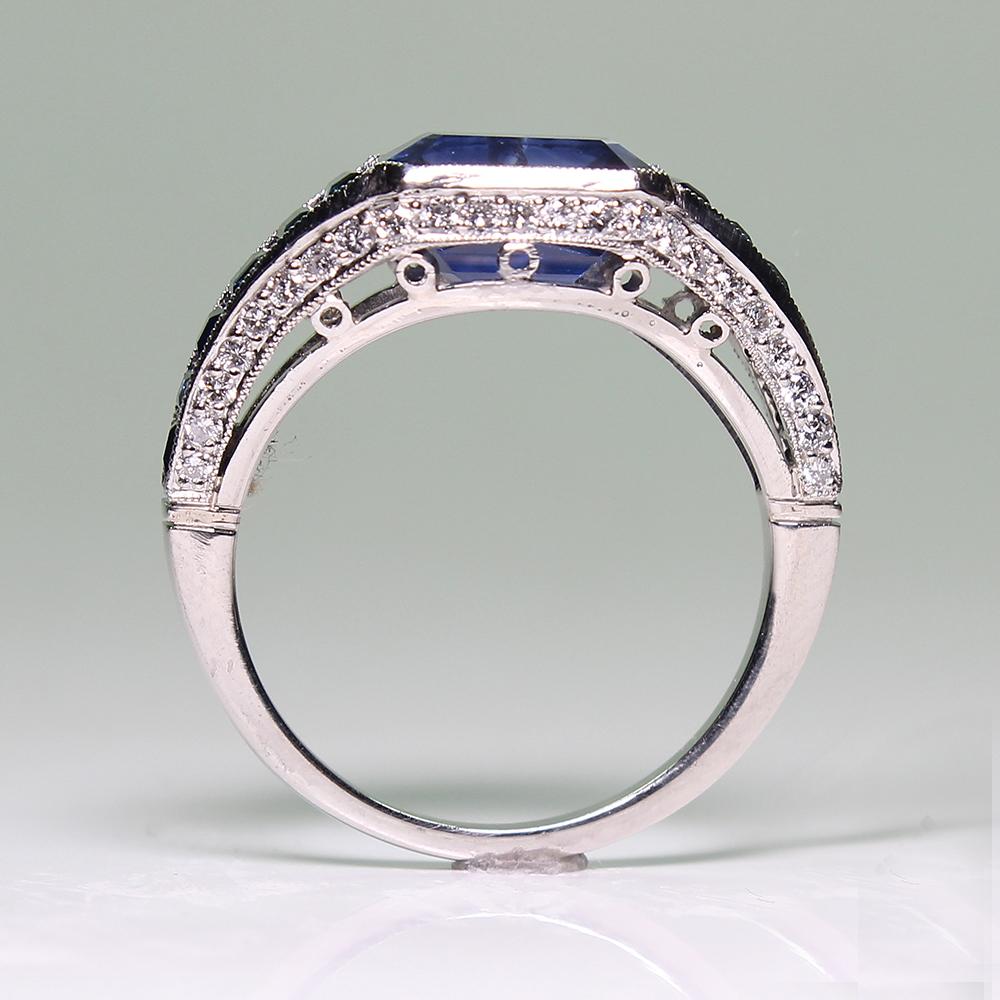 Modern Art Deco Platinum 5.9 Carat Sapphire ‘GIA Certified’ and Diamond Ring 1