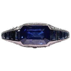 Antique Modern Art Deco Platinum 5.9 Carat Sapphire ‘GIA Certified’ and Diamond Ring