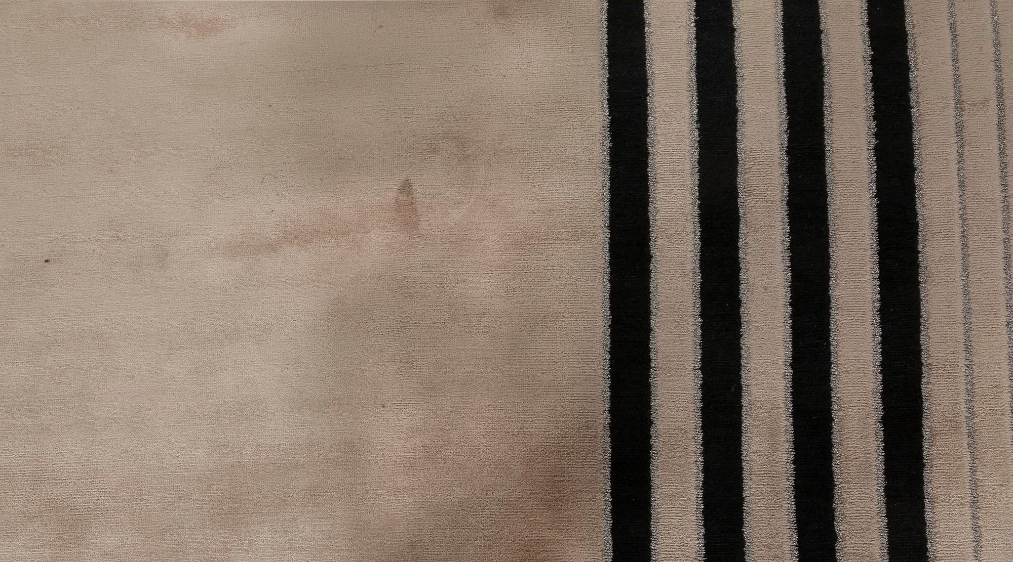 Nepalese Tappeto moderno Art Deco di Carlos David Studio A. per Doris Leslie Blau in vendita