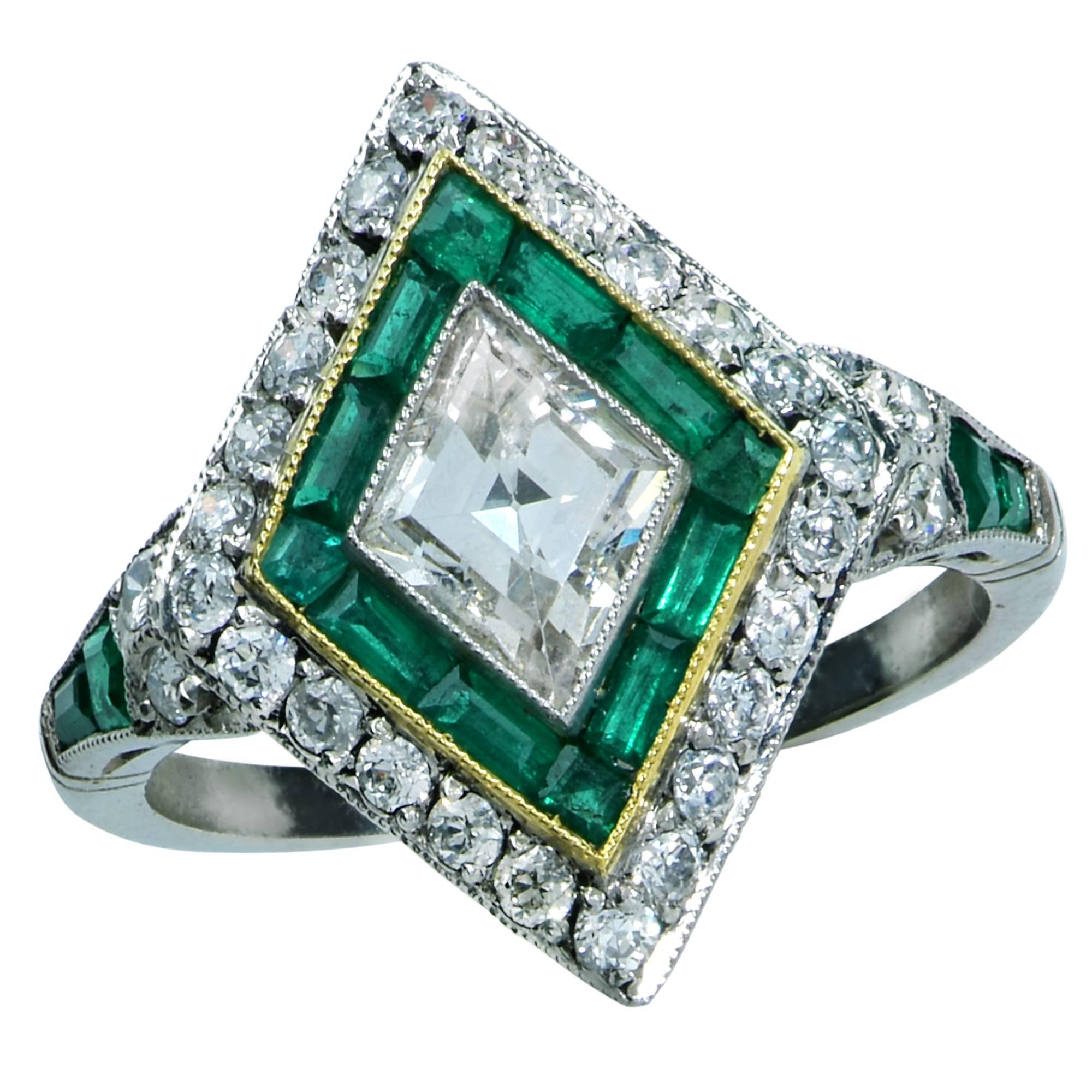 Modern Art Deco Style 1.35 Carat Diamond and Emerald Ring