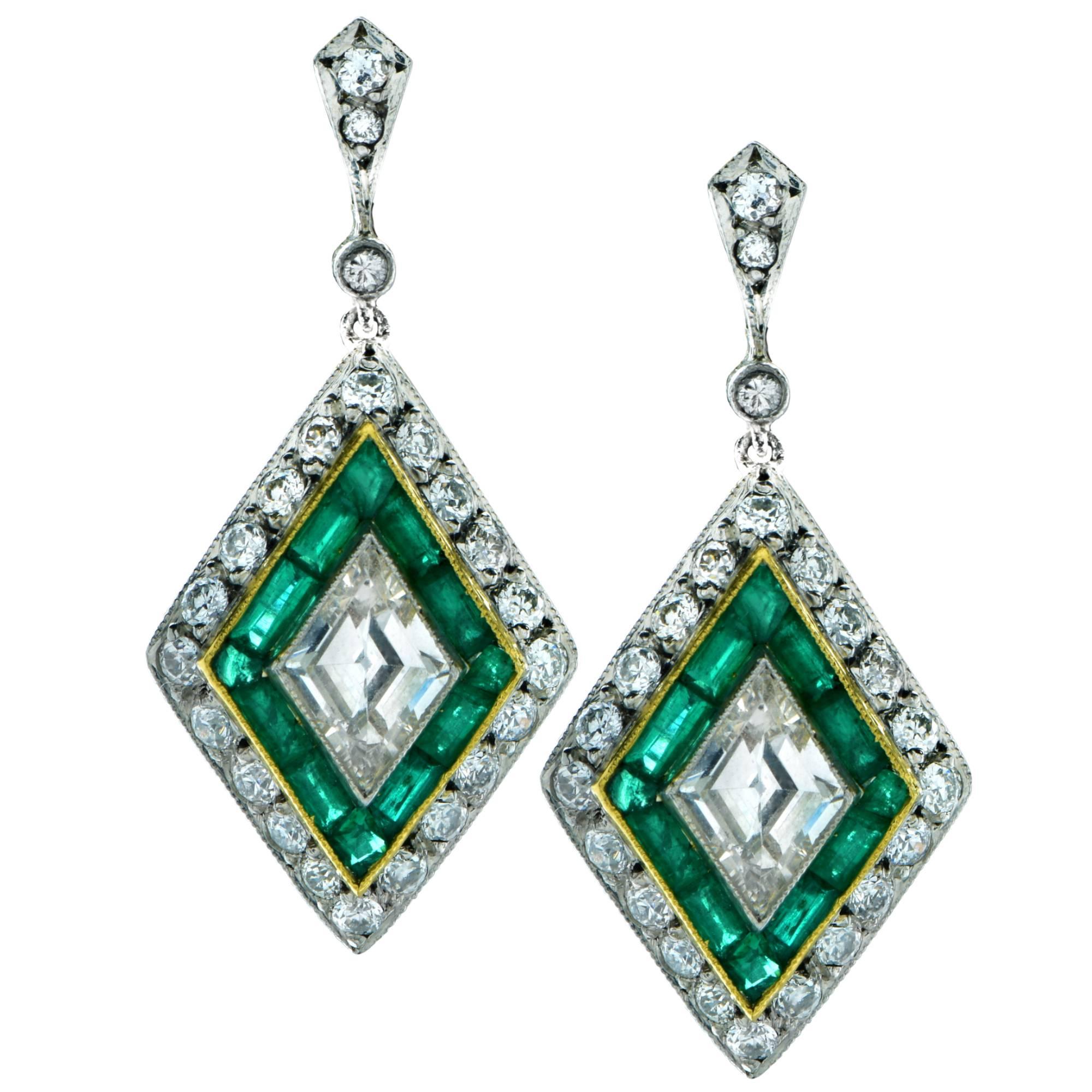 Modern Art Deco Style 2.10 Carat Diamond and Emerald Dangle Earrings