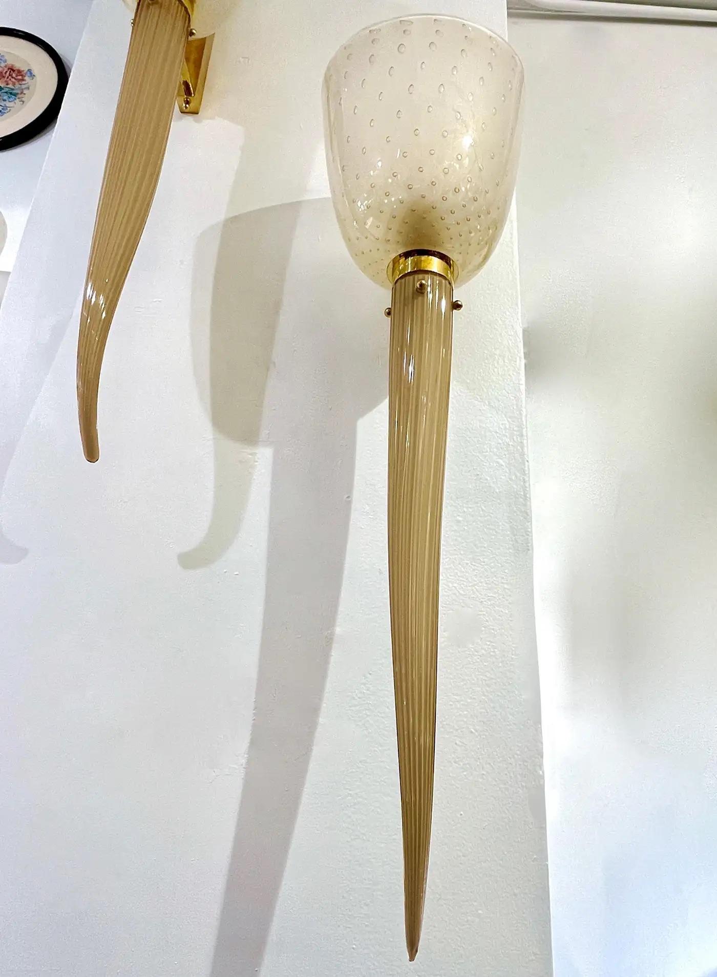 Luci da parete rotonde in vetro di Murano in stile Art Deco moderno Beige Oro Smerigliato Bianco in vendita 4