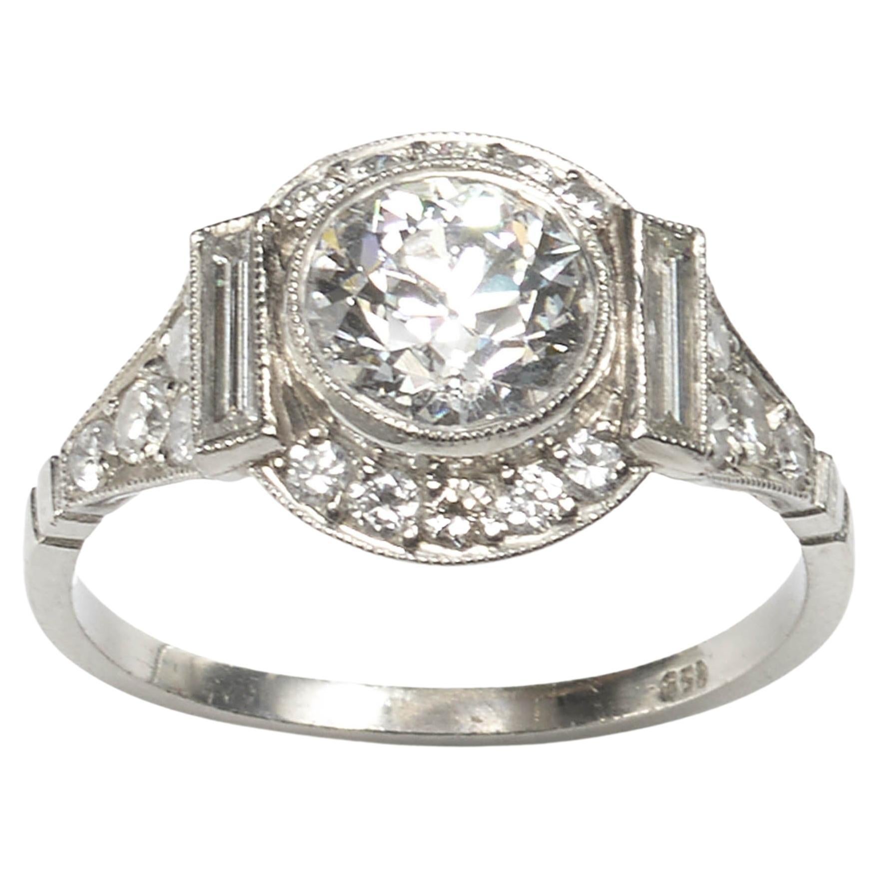 Modern Art Deco Style Diamond and Platinum Cluster Ring, 1.48ct