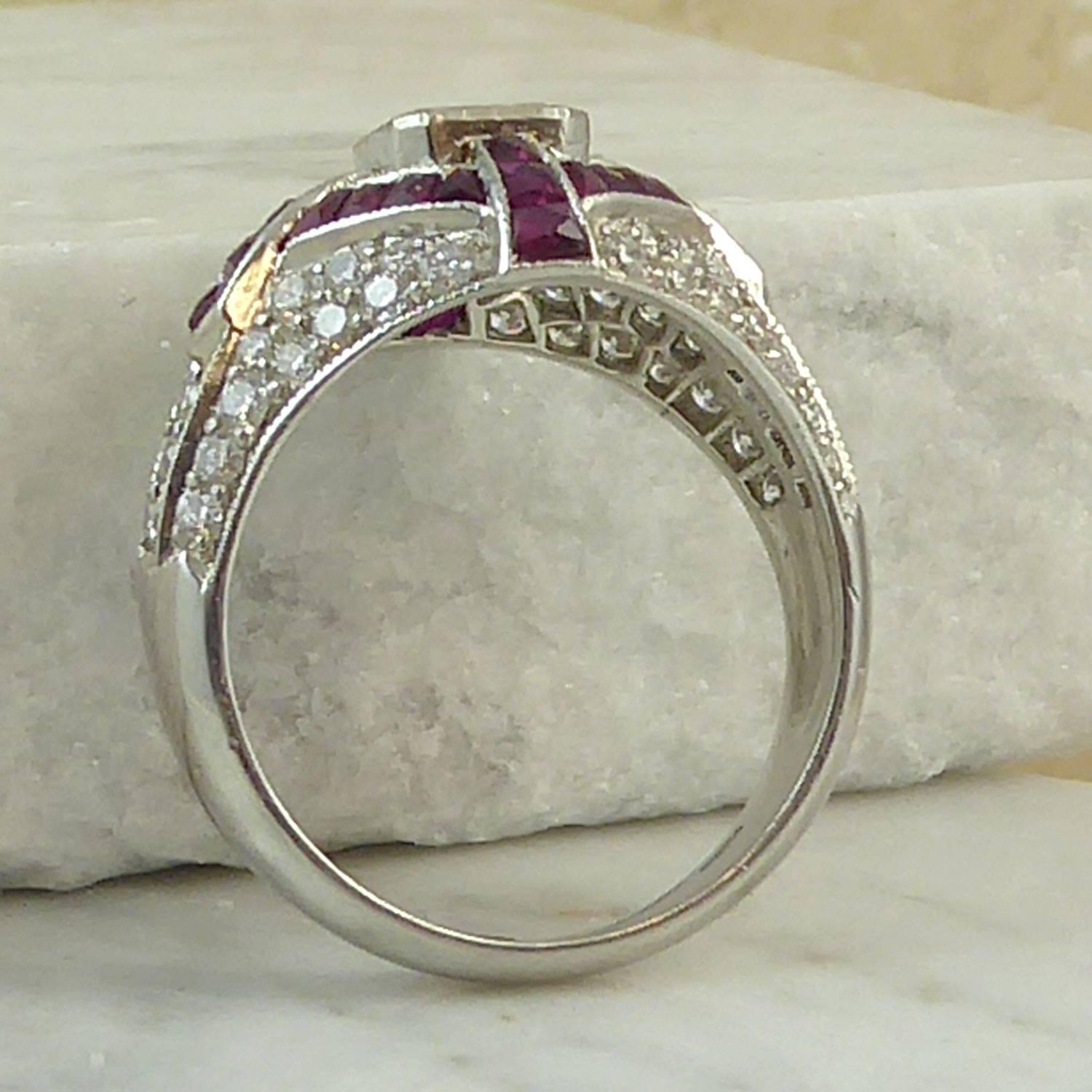 Modern Art Deco Style Diamond and Ruby Cocktail Ring, circa 1930s In Excellent Condition In Yorkshire, West Yorkshire