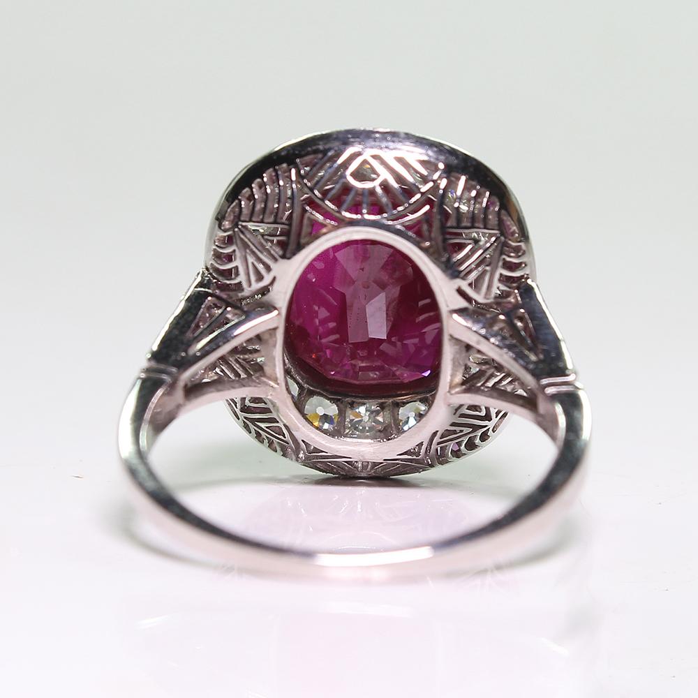Modern Art Deco Style Platinum 5.68 Carat Ruby and Diamond Ring In New Condition In Miami, FL