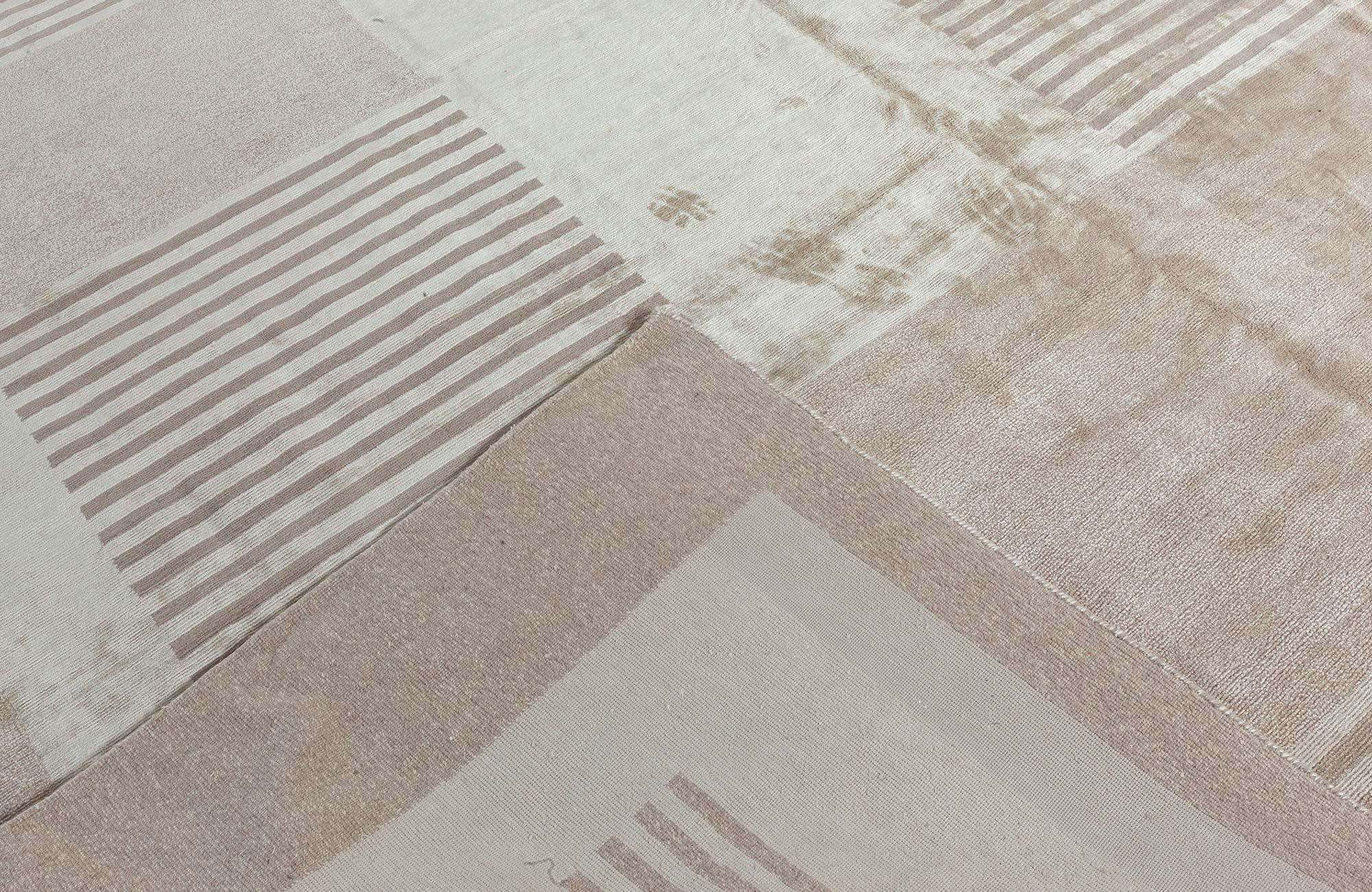 Tappeto tibetano in stile Art Deco moderno annodato a mano in seta e lana da Doris Leslie Blau in vendita 3