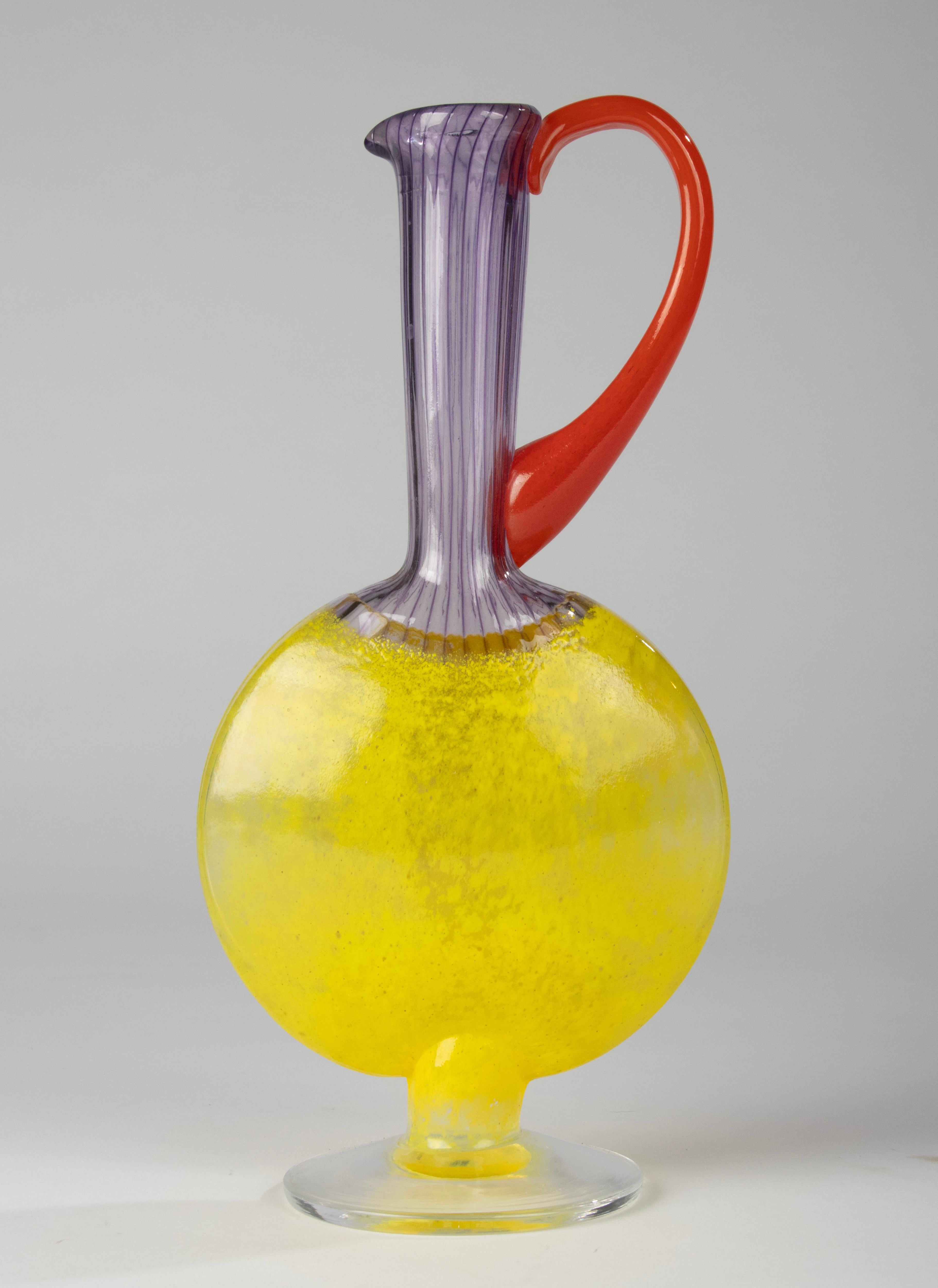 Fine XX secolo Caraffa in vetro artistico moderno - Kosta Boda - Kjell Engman Design in vendita