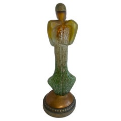 Escultura de cristal de mujer de arte moderno, estatua figurativa de cristal de estilo art déco