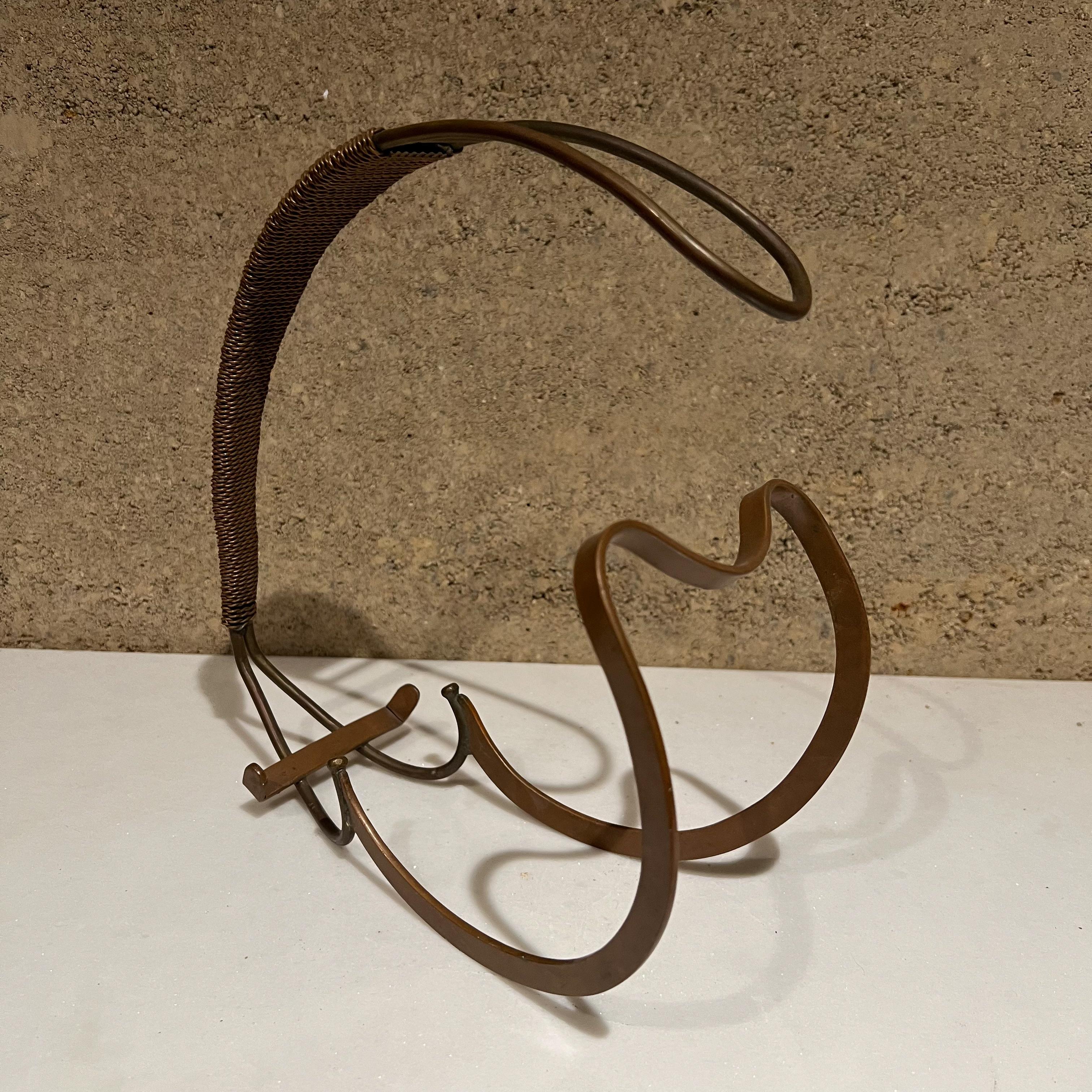  1980s Sculptural Wine Bottle Holder Bent Copper  In Good Condition For Sale In Chula Vista, CA