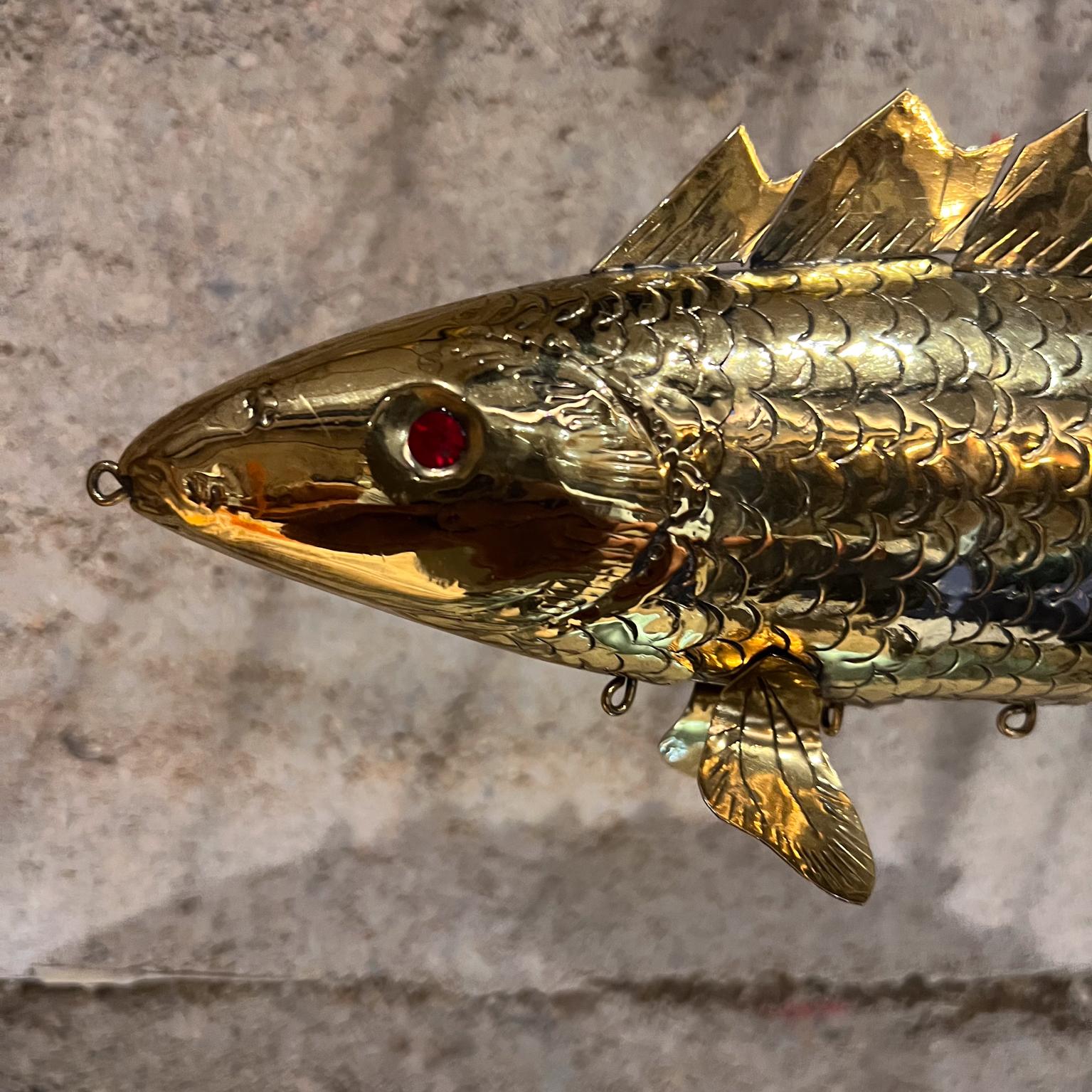20th Century Modern Articulated Brass Fish Wall Sculpture Set of Two For Sale