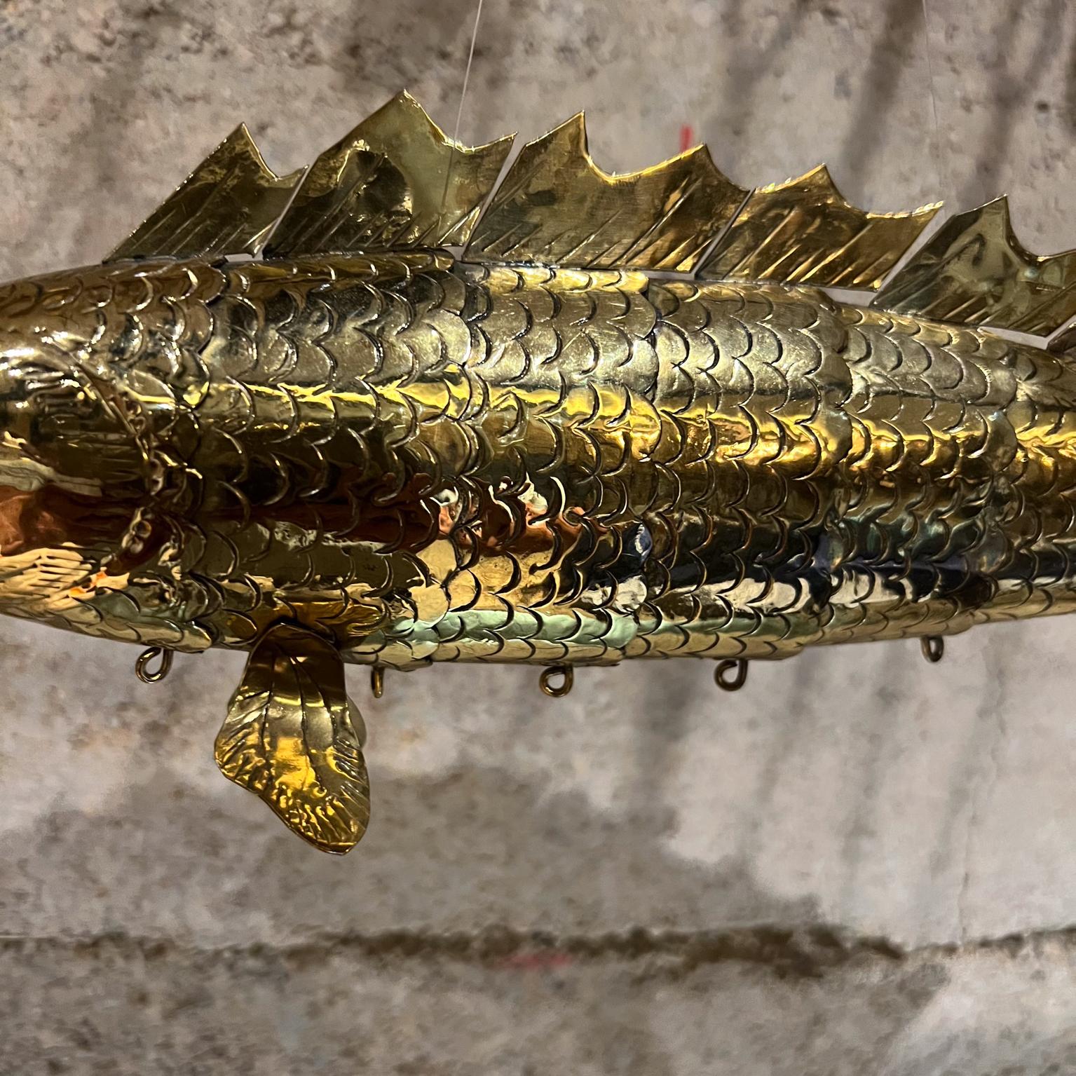 Modern Articulated Brass Fish Wall Sculpture Set of Two For Sale 1