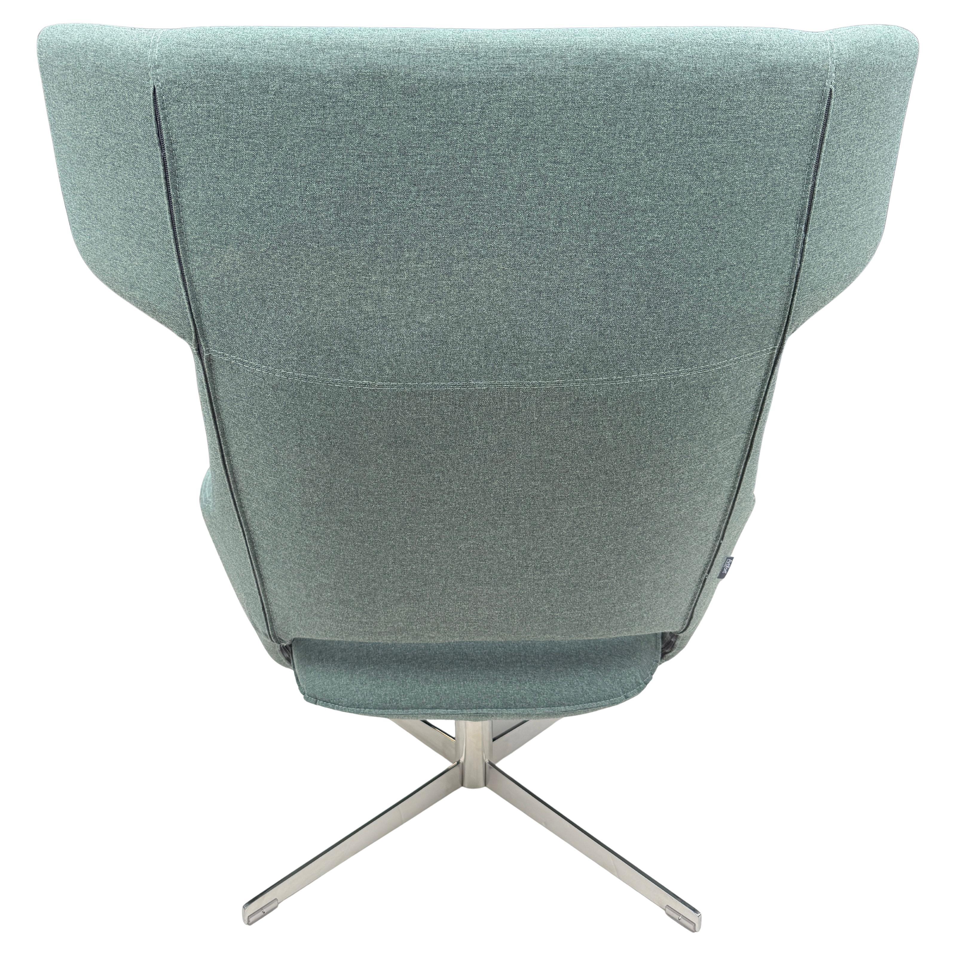 Sedia da salotto moderna Artifort in Greene & Greene (due disponibili) in vendita 2