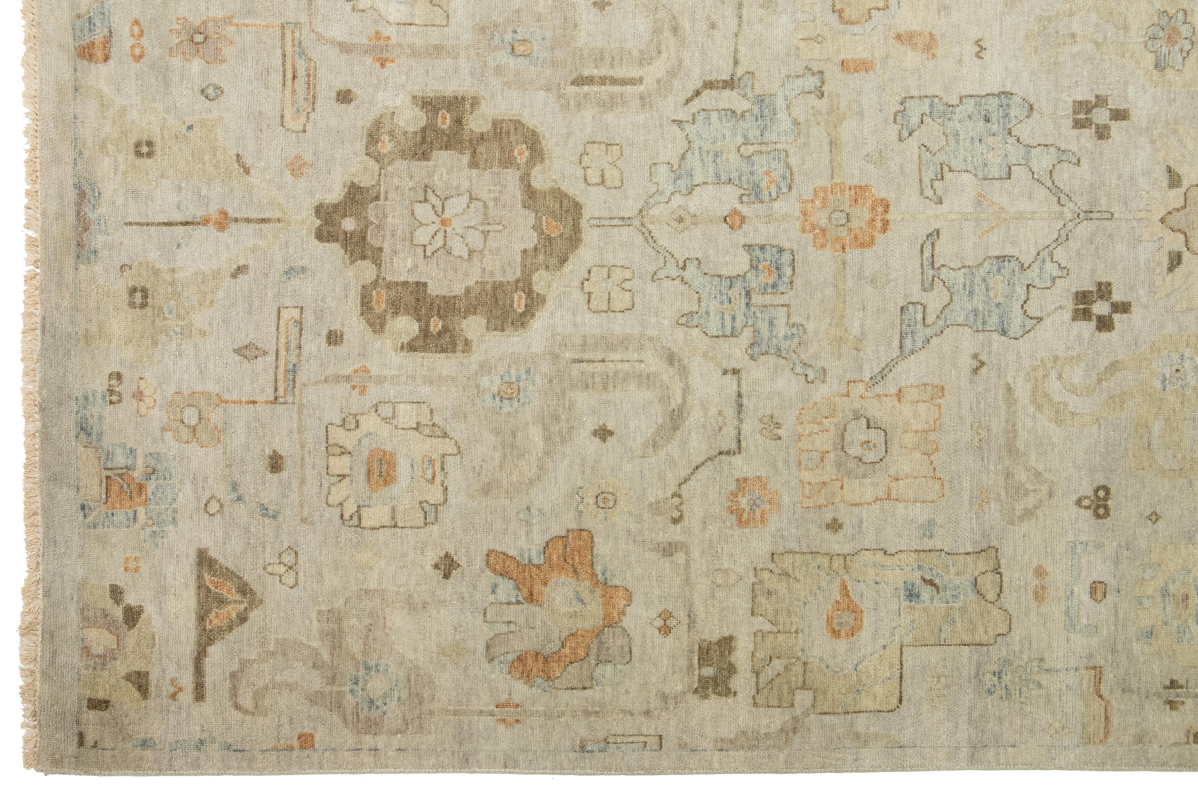 Lana Tappeto in lana di dimensioni indiane della collezione Modern Artisan Collection'S in Beige in vendita