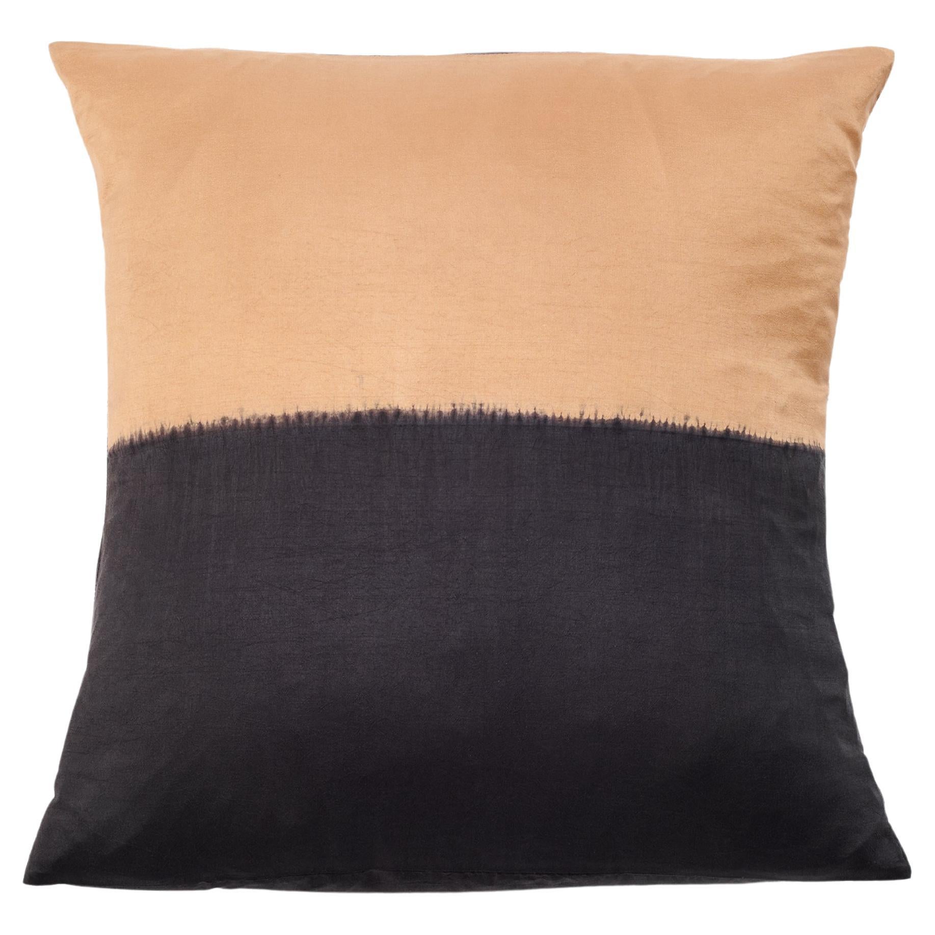 Modern Artisanal Kala Black & Gold Color Block Mulberry Silk Pillow For Sale
