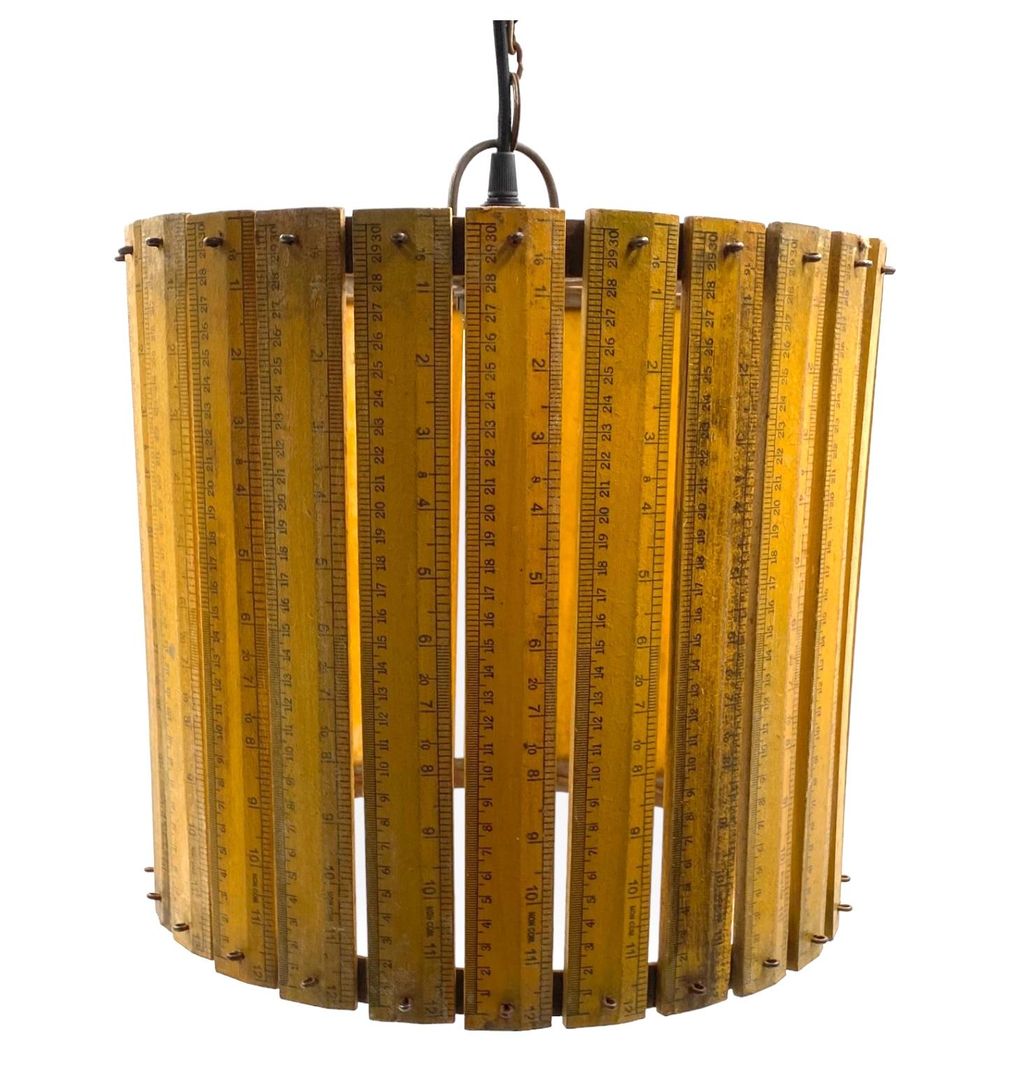 Modern artisanal rulers shaped ceiling lamp, France 1960s In Good Condition For Sale In Firenze, IT