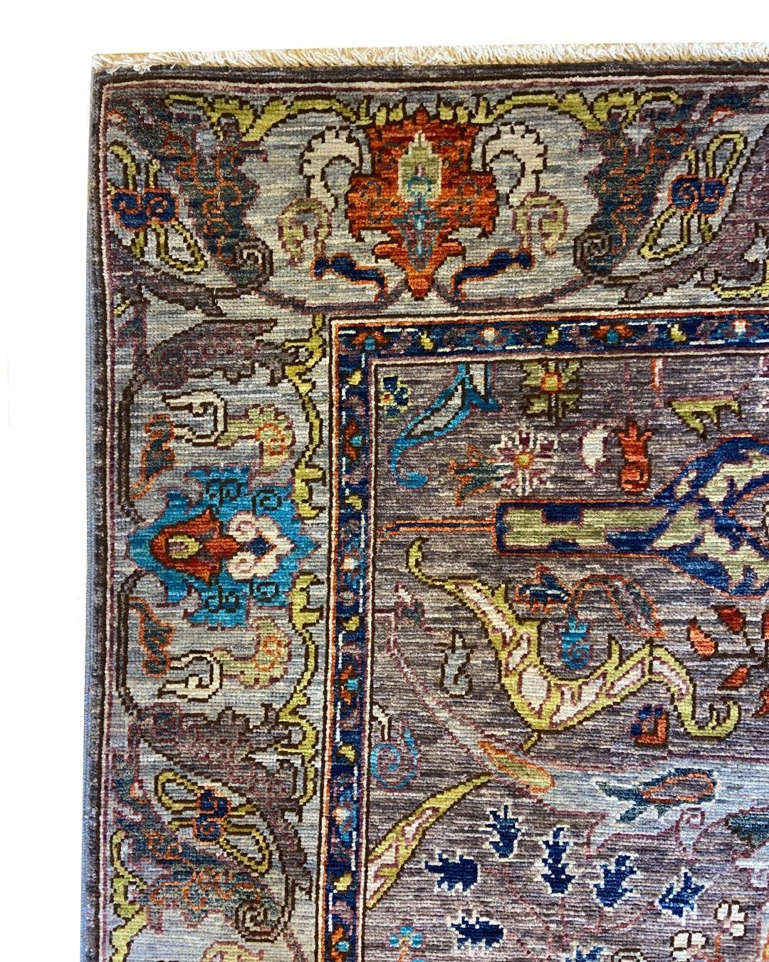 Moderner Aryana Stammes-Perserteppich, Bio-Wolle, Grau, Blau, und Rost, 4′ × 6' (Afghanisch) im Angebot