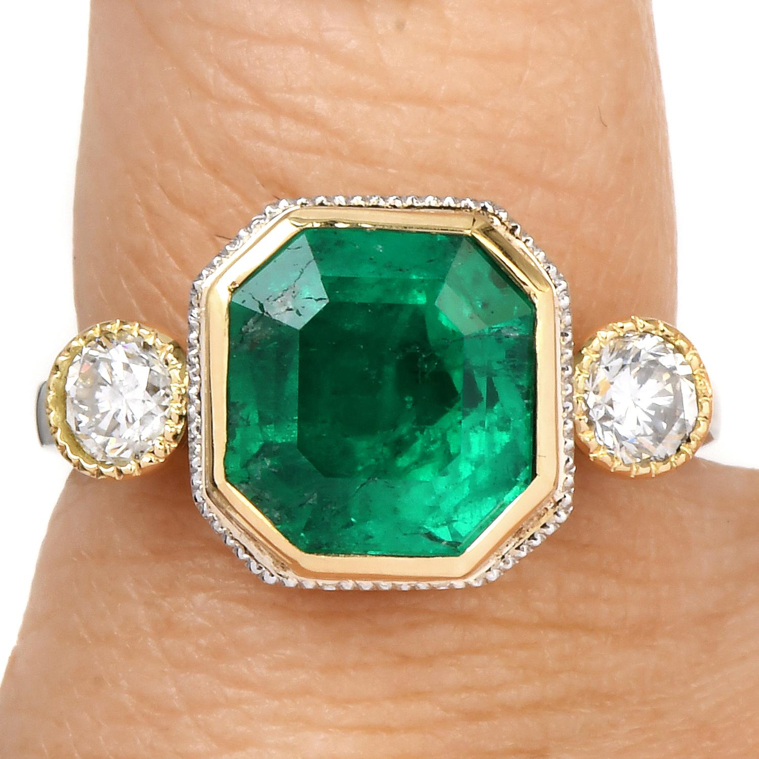 Women's or Men's Modern Ascher-Cut Emerald Diamond Platinum Three Stone 18k Gold Ring For Sale