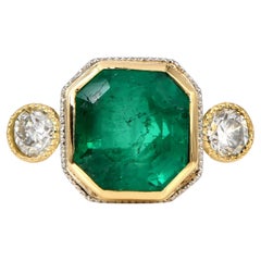 Retro Modern Ascher-Cut Emerald Diamond Platinum Three Stone 18k Gold Ring