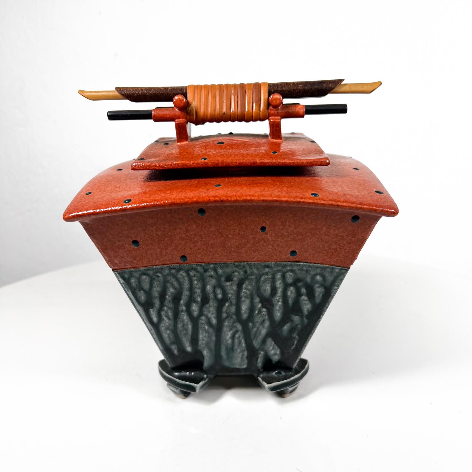 Modern Asian Art Pottery Stylized Red Jar Vessel Container In Good Condition In Chula Vista, CA