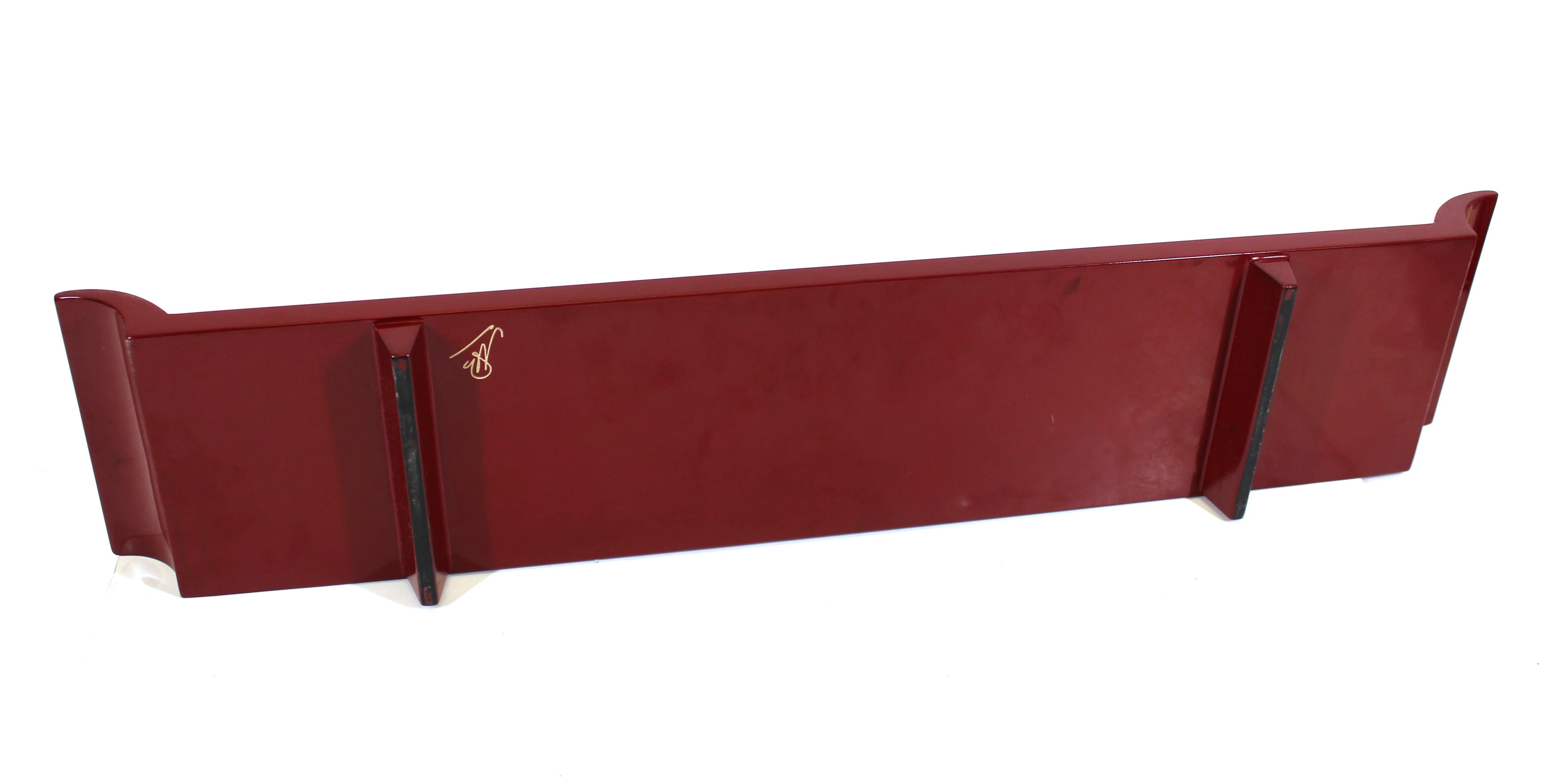 Modern Asian Style Red Lacquered Display Board In Good Condition For Sale In New York, NY