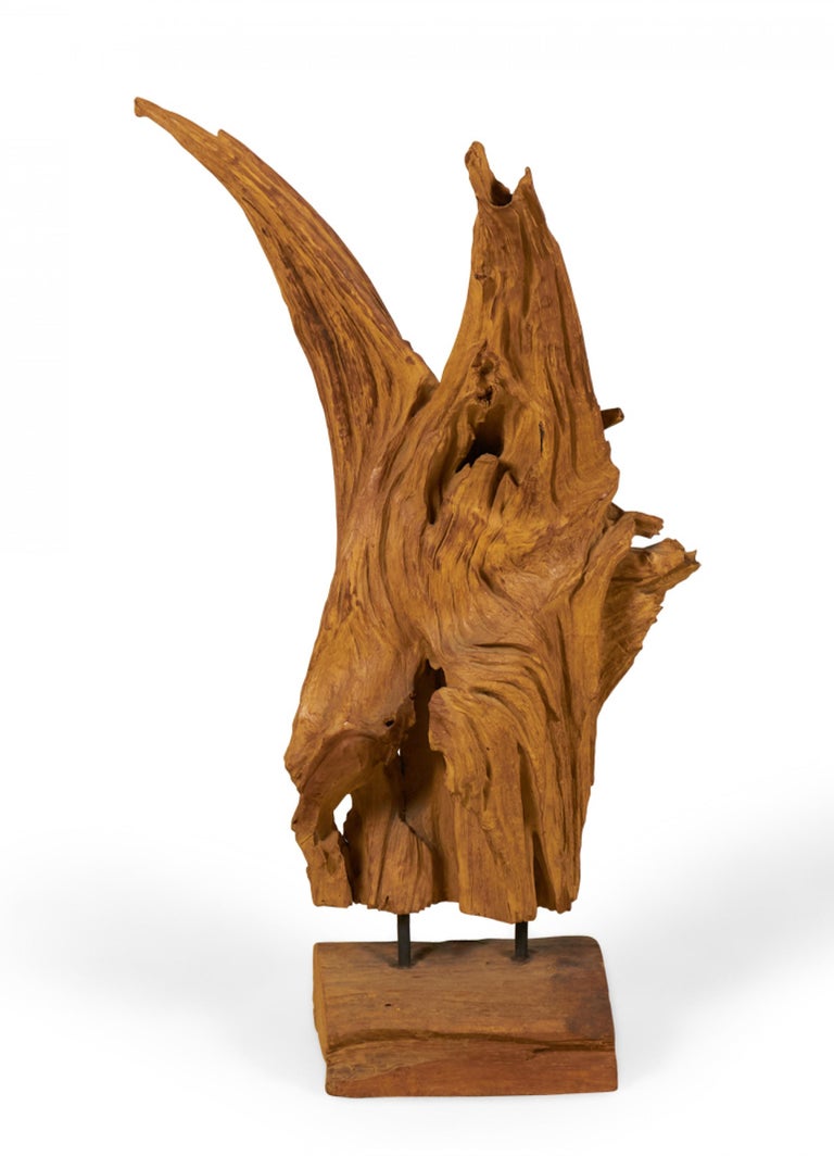 Sculpture moderne asiatique de racines d'arbre en teck En vente sur 1stDibs