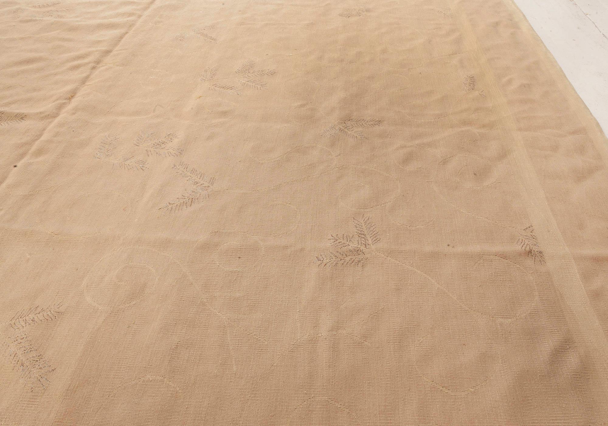 Moderner Aubusson-Teppich aus handgefertigter Wolle von Eric Cohler von Doris Leslie Blau
Größe: 8'9