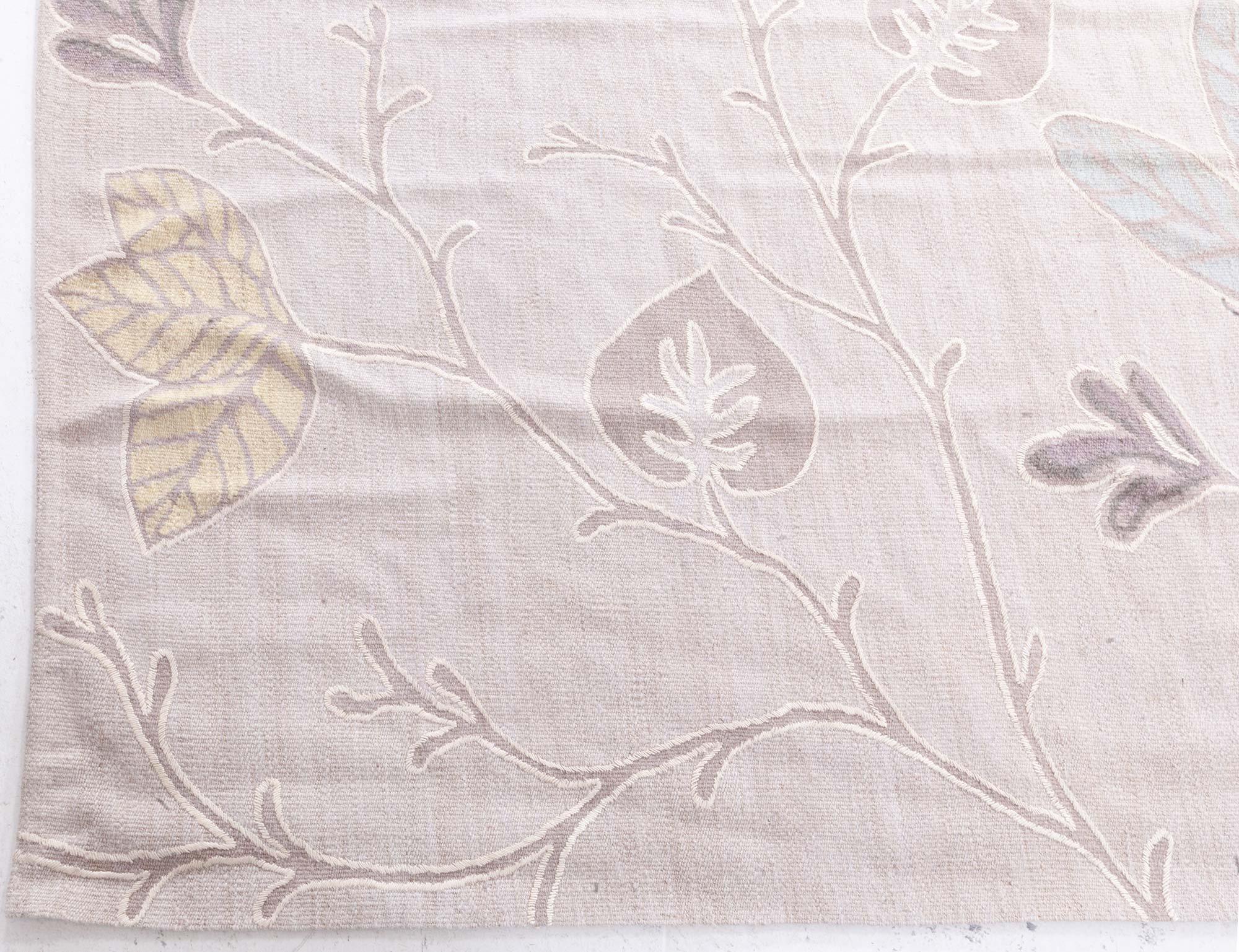 Tappeto moderno a trama piatta in stile Aubusson di Doris Leslie Blau
Dimensioni: 14'7
