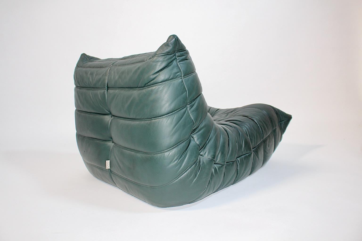 Modern Authentic Vintage Moss Green Leather Togo Sofa Chair Ligne Roset, 1970s 1