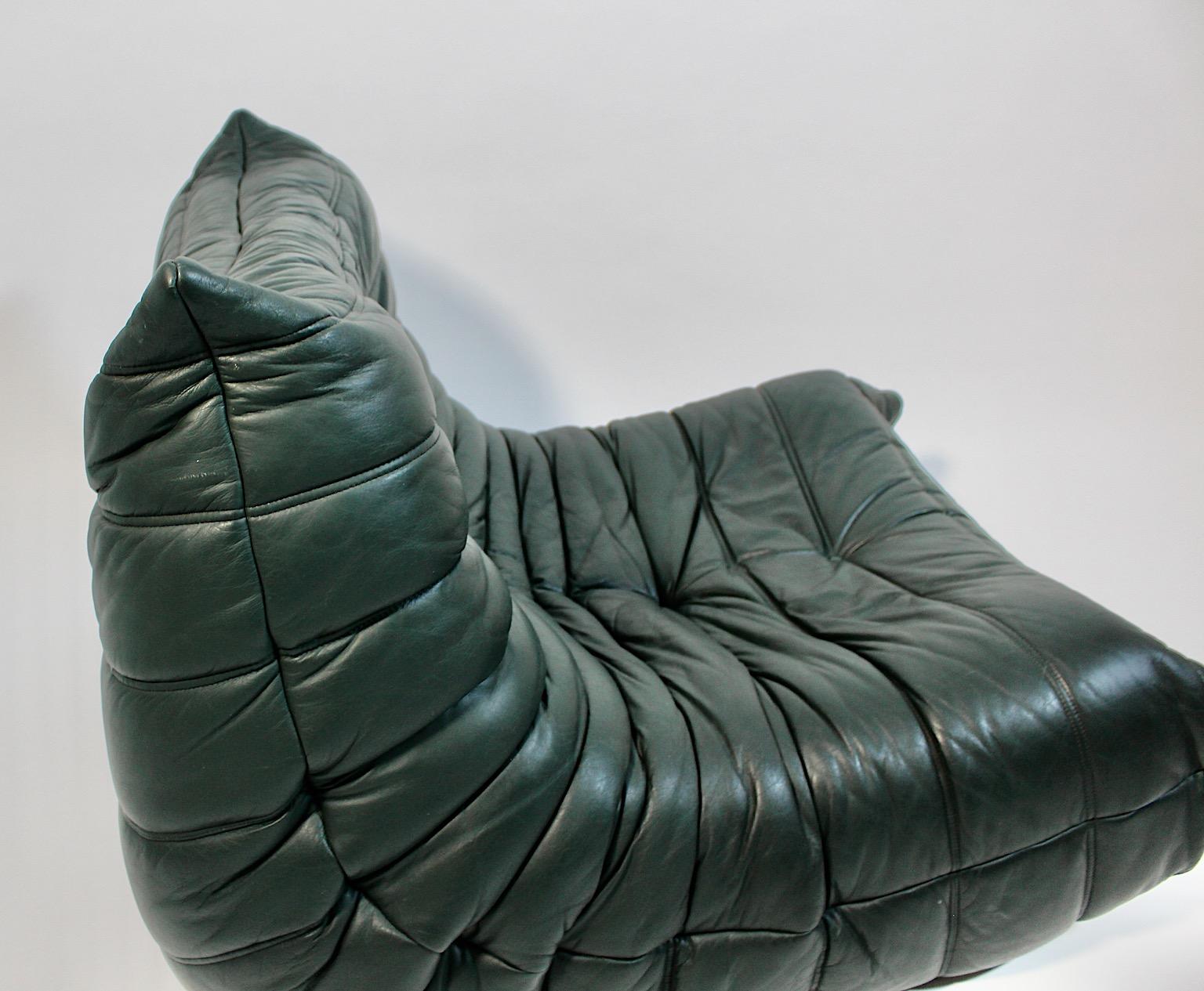 Modern Authentic Vintage Moss Green Leather Togo Sofa Chair Ligne Roset, 1970s 2