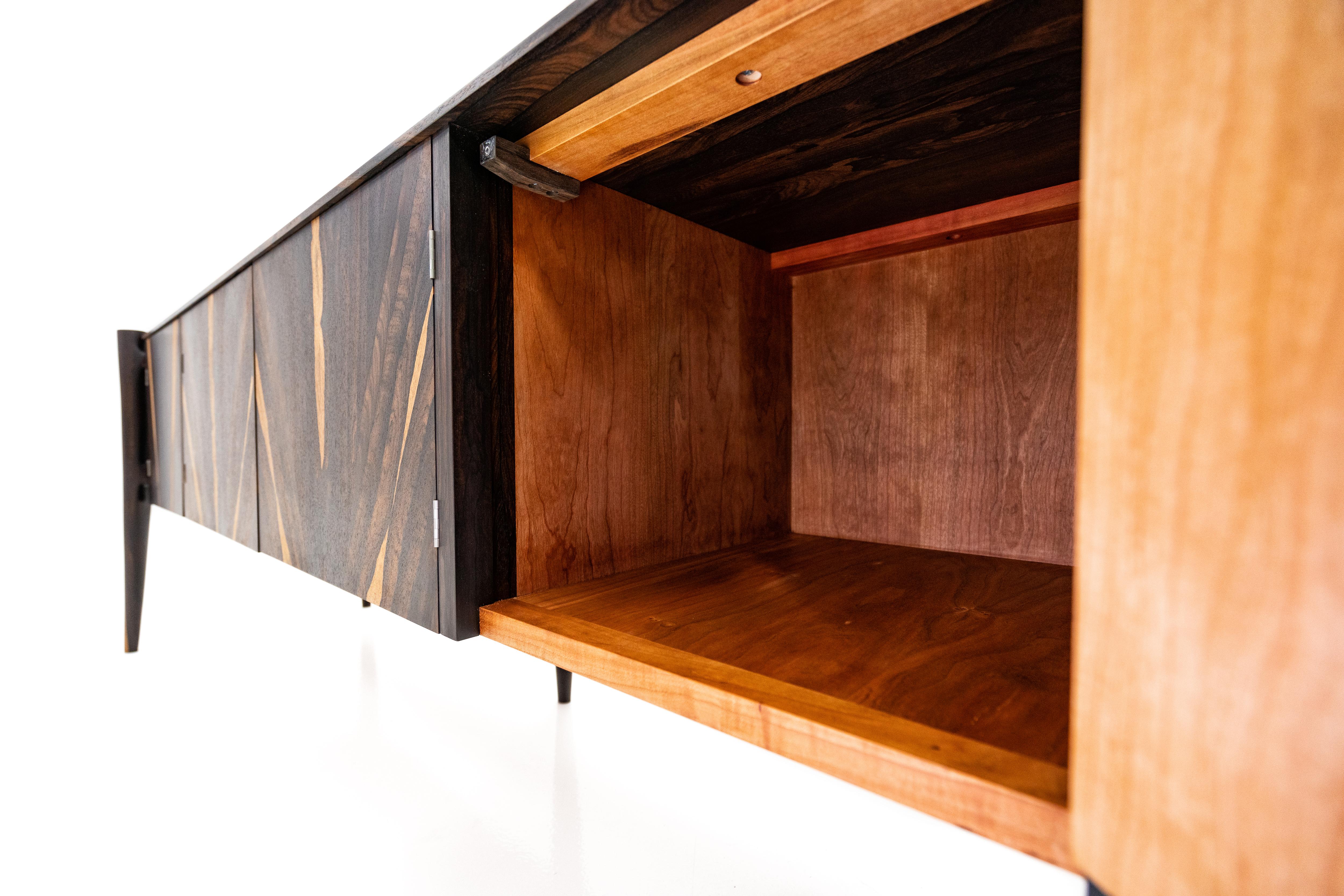 Modern Avec Credenza Sideboard in Ziricote Wood by Goebel For Sale 6