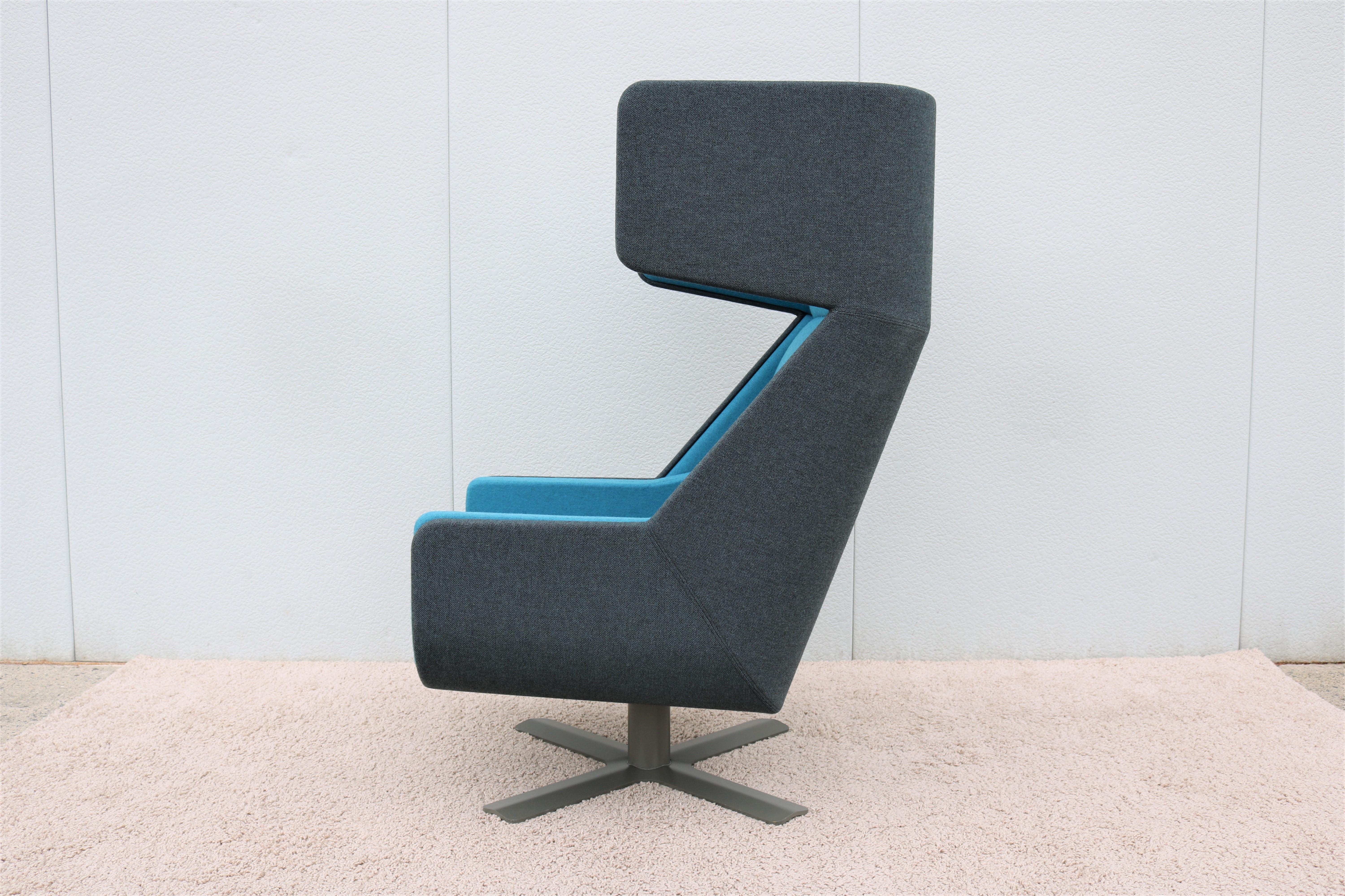 Modern Axel Enthoven for BuzziSpace Blue BuzziMe Swivel Lounge Chair and Ottoman For Sale 4