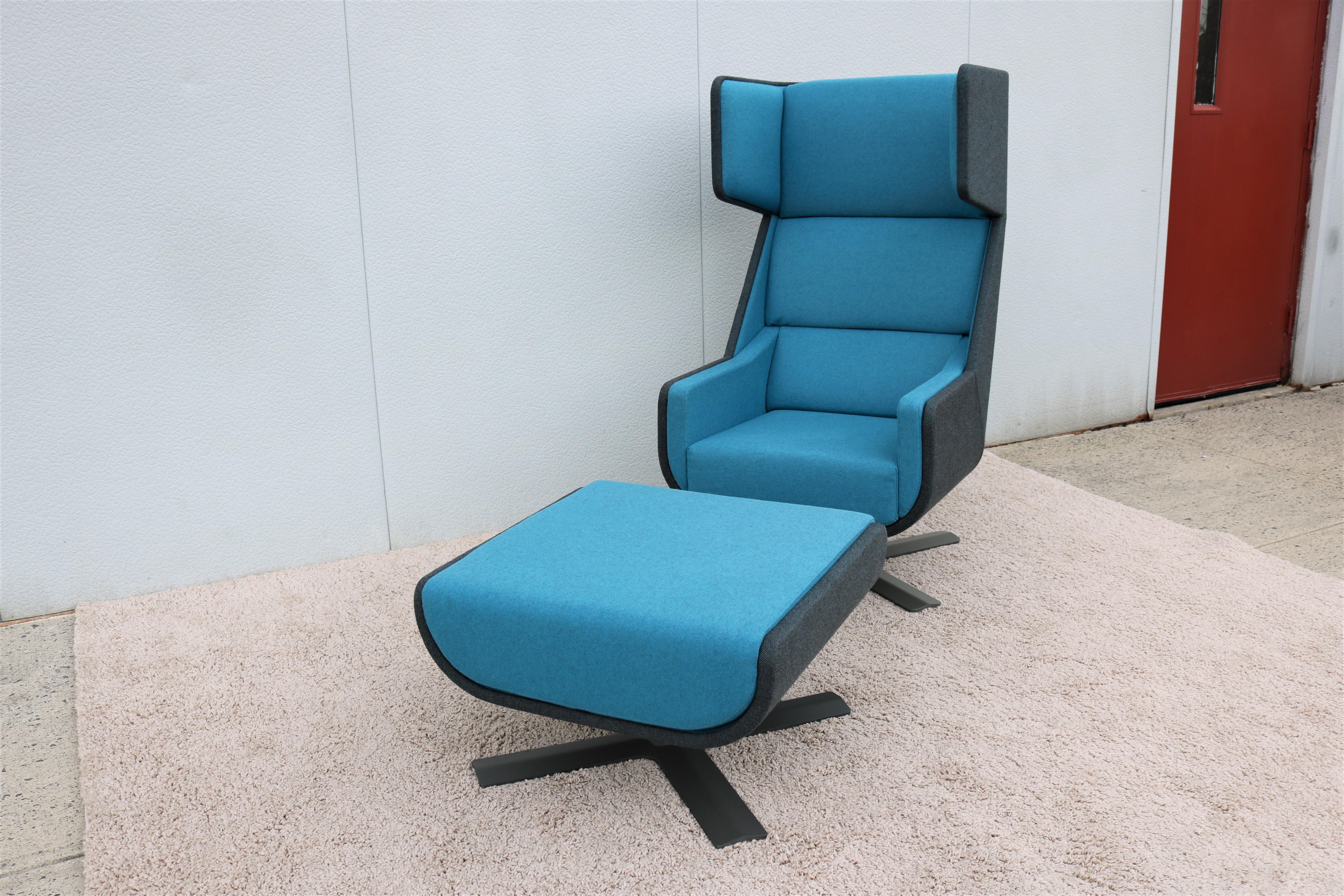 Belgian Modern Axel Enthoven for BuzziSpace Blue BuzziMe Swivel Lounge Chair and Ottoman For Sale