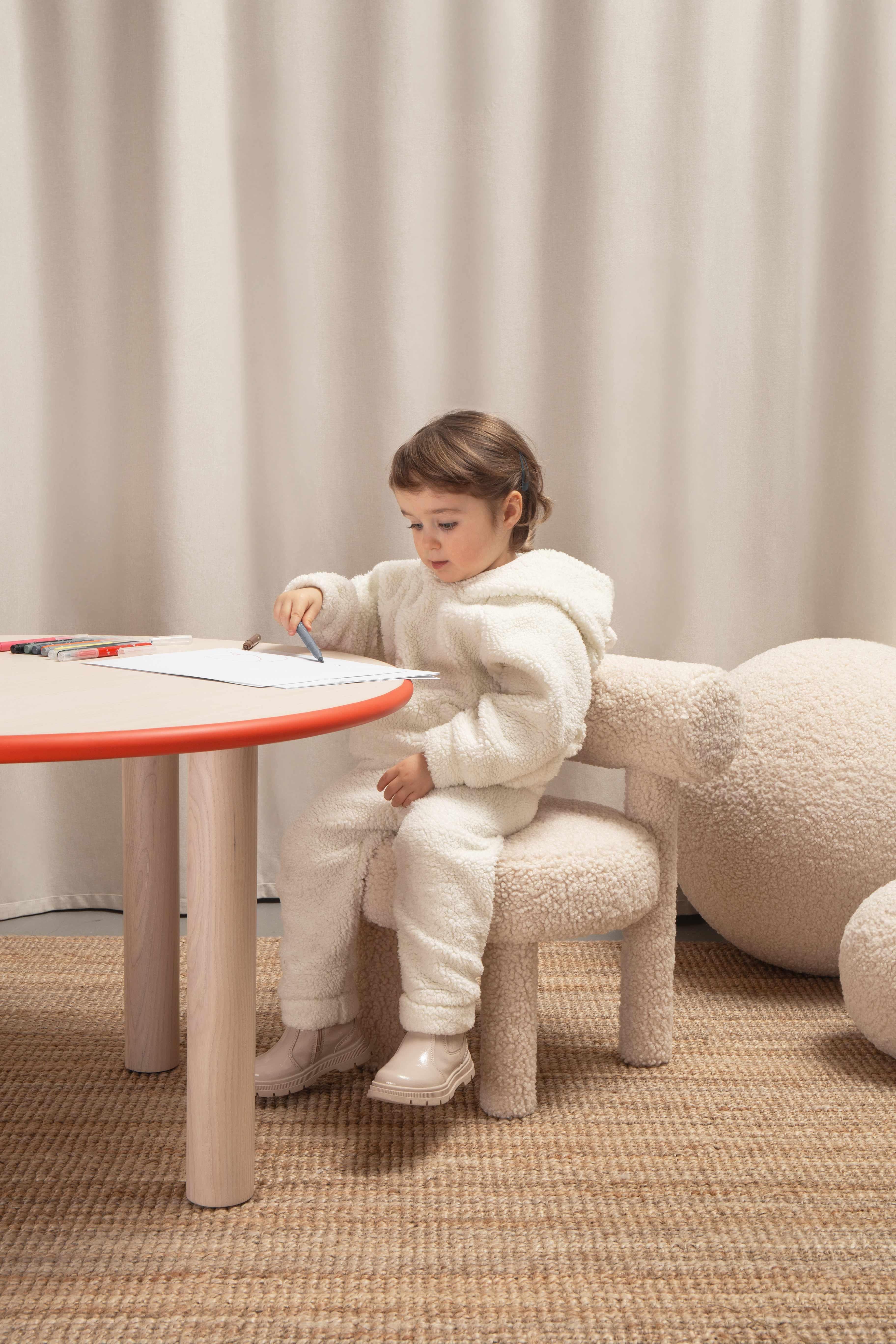 Sedia moderna Baby Gropius CS1 Fluffy Edition in finta pelle di pecora di NOOM in vendita 6