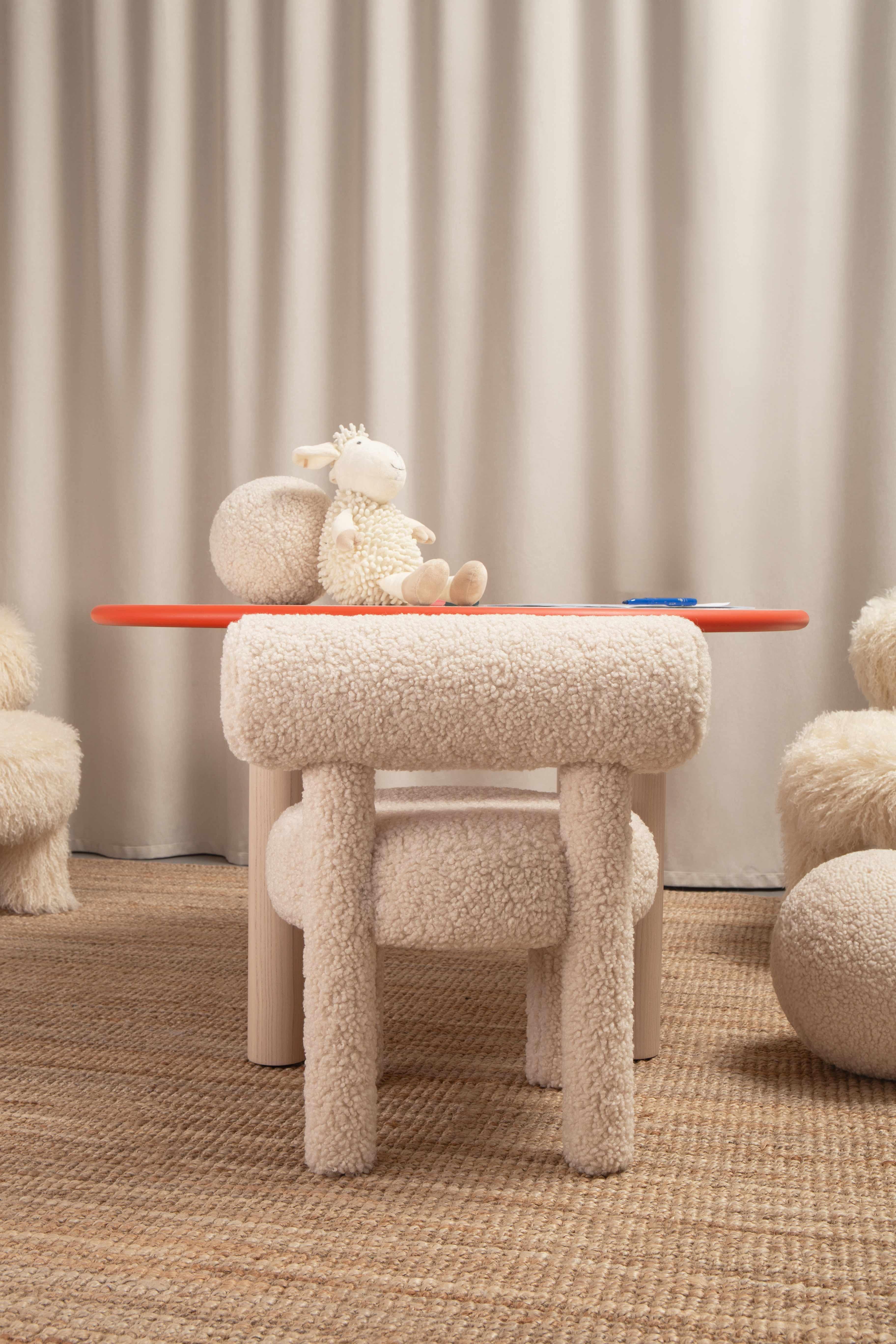 Sedia moderna Baby Gropius CS1 Fluffy Edition in finta pelle di pecora di NOOM In condizioni Nuovo in vendita a Paris, FR