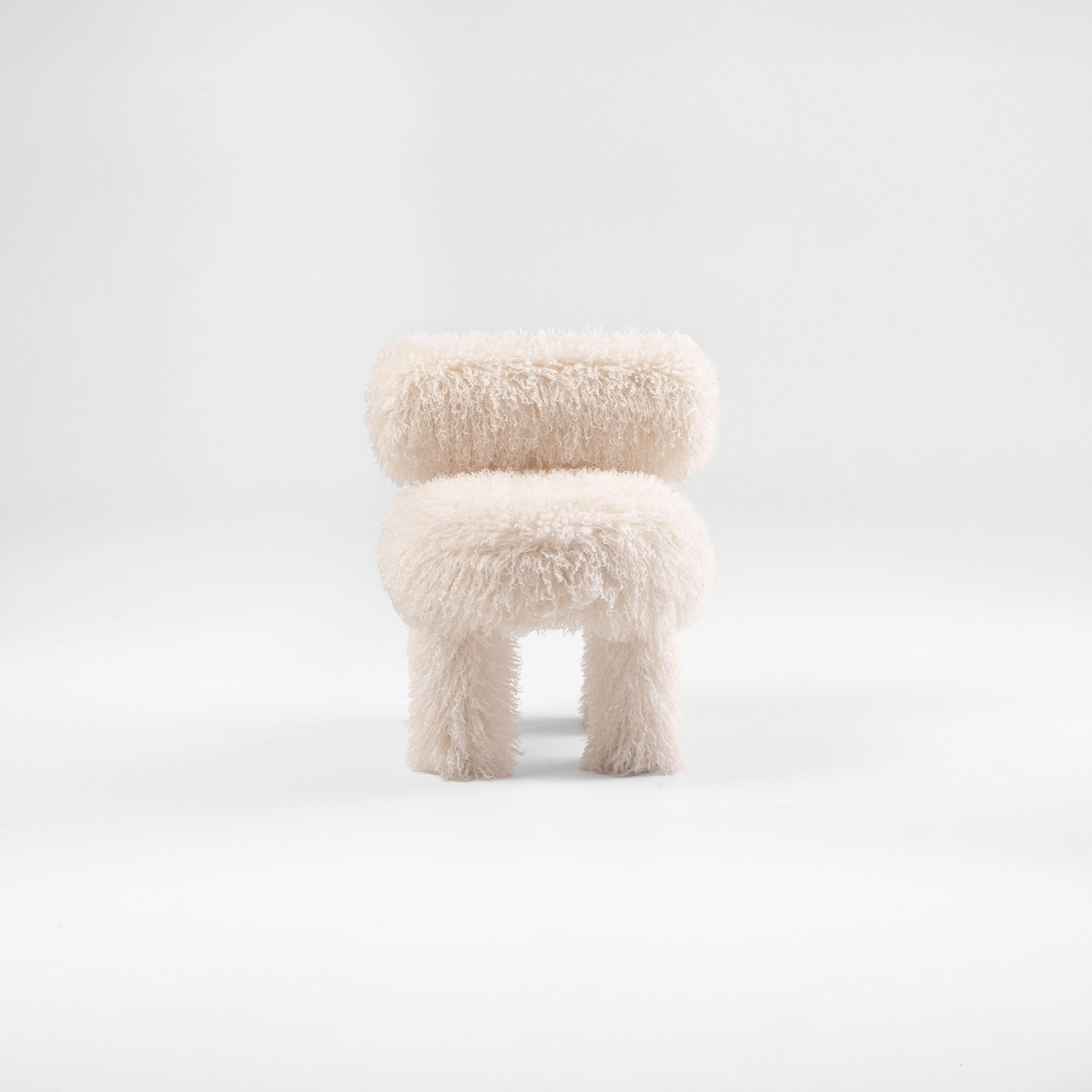 Ucraino Sedia Modern Baby Gropius CS1 Fluffy Edition in ecopelliccia Premium di NOOM in vendita