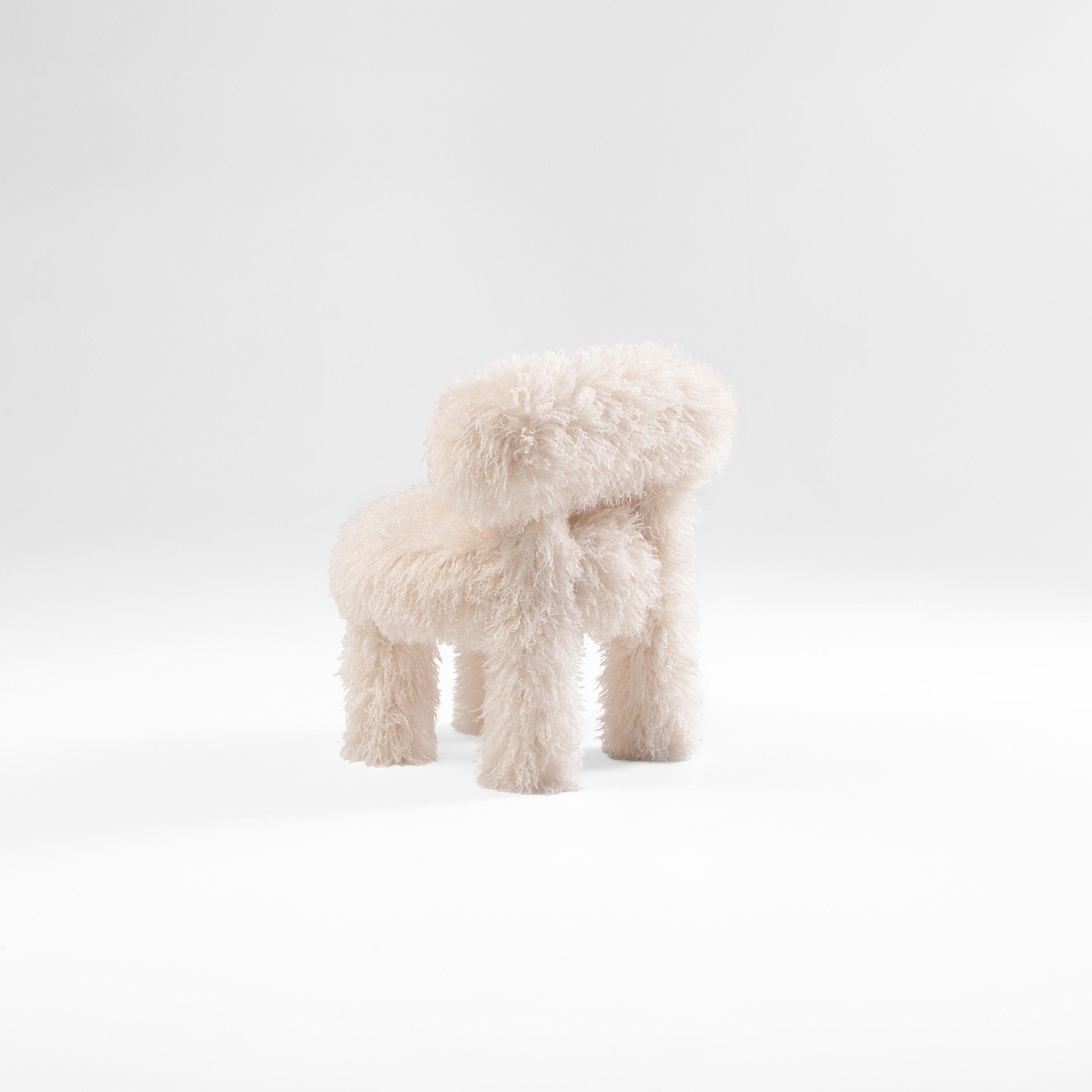 XXI secolo e contemporaneo Sedia Modern Baby Gropius CS1 Fluffy Edition in ecopelliccia Premium di NOOM in vendita