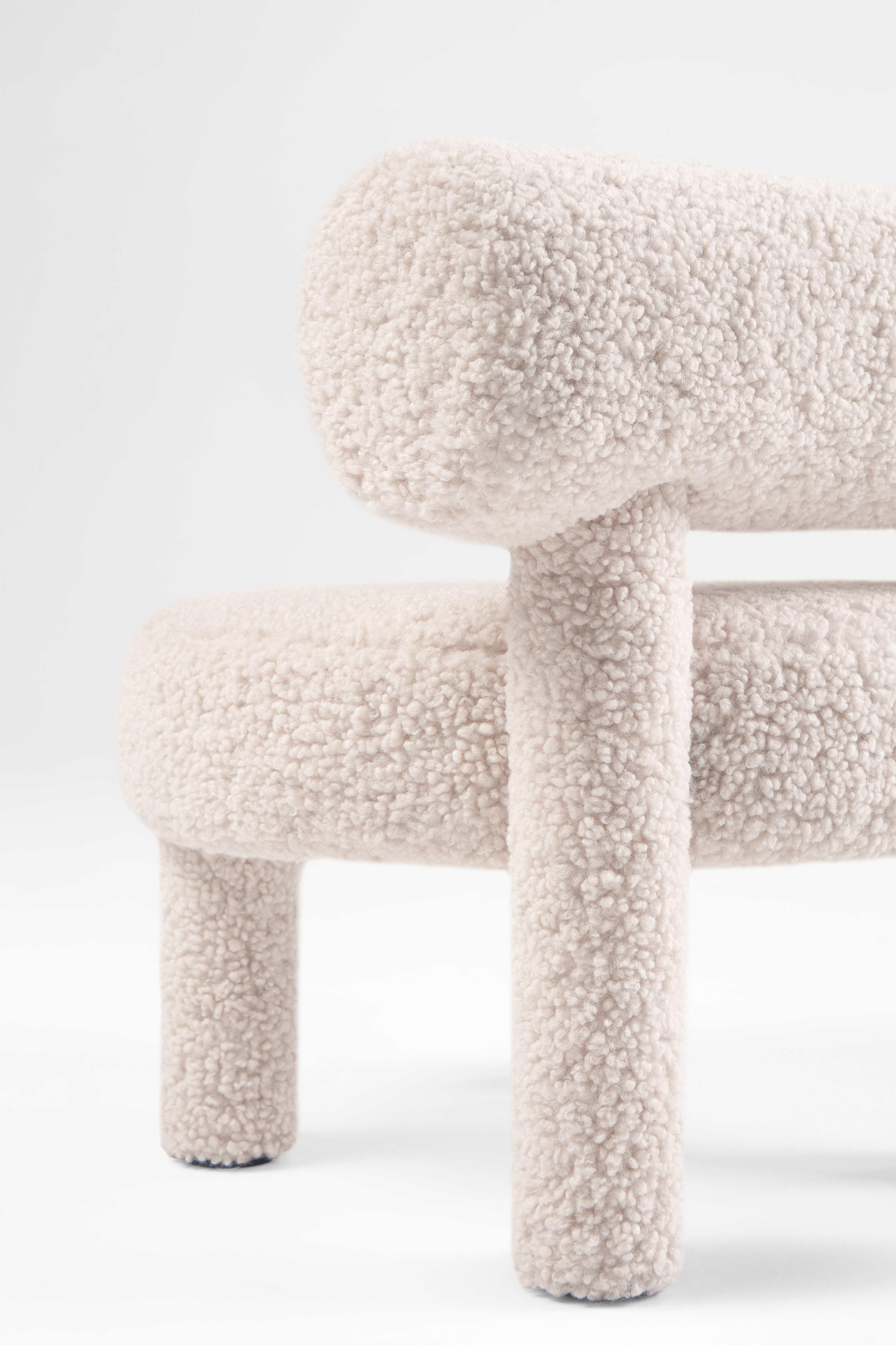 Poltroncina Modern Baby Gropius CS1 Fluffy Edition in ecopelle di NOOM in vendita 4
